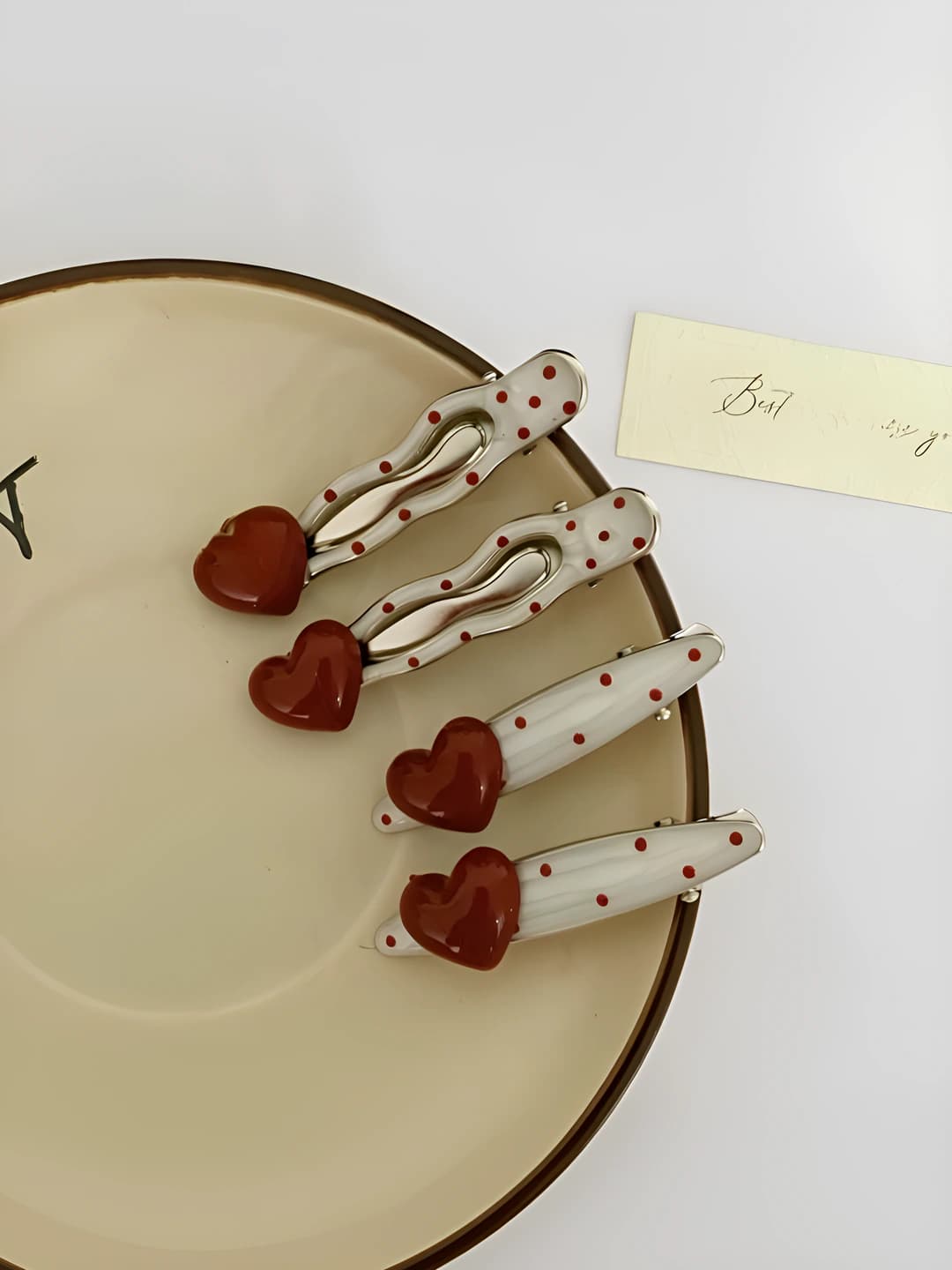 Women's hair clips: handmade acrylic, Korean style, heart-shaped duckbill clip