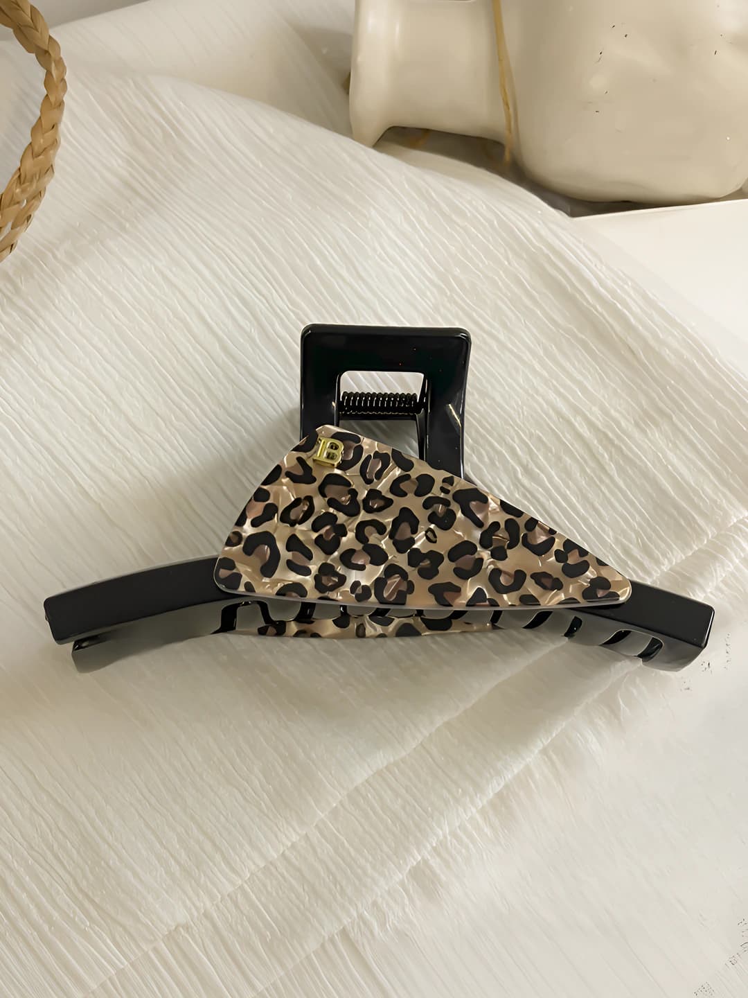 Leopard naqshli uchburchak soch qisqich 13 sm