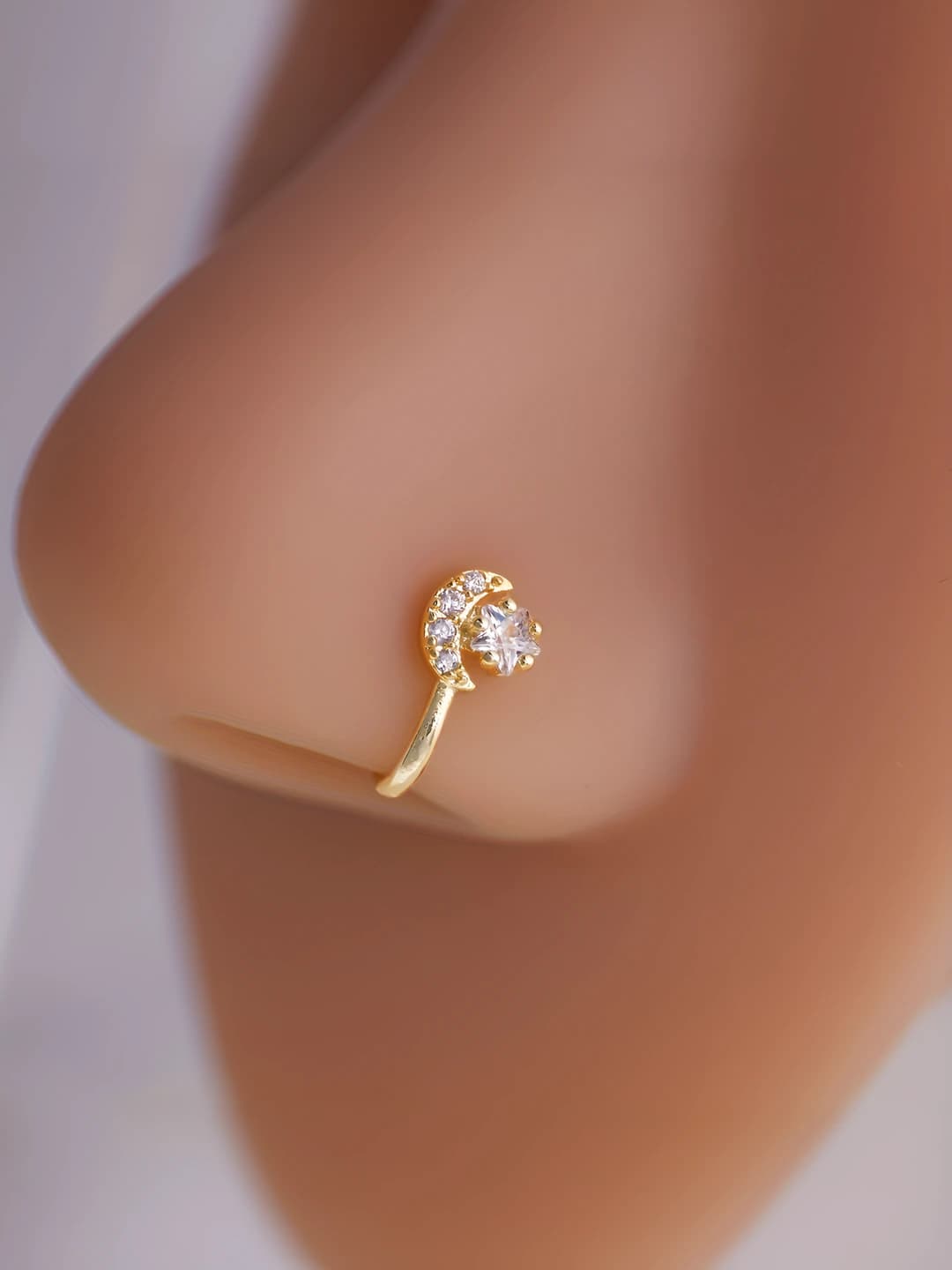 A3620-1 Sky stars, moon and five-pointed star zircon nose clip