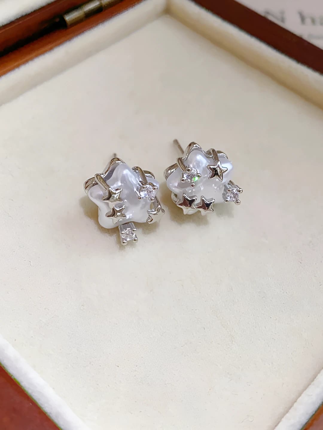 85# Silver post - Silver