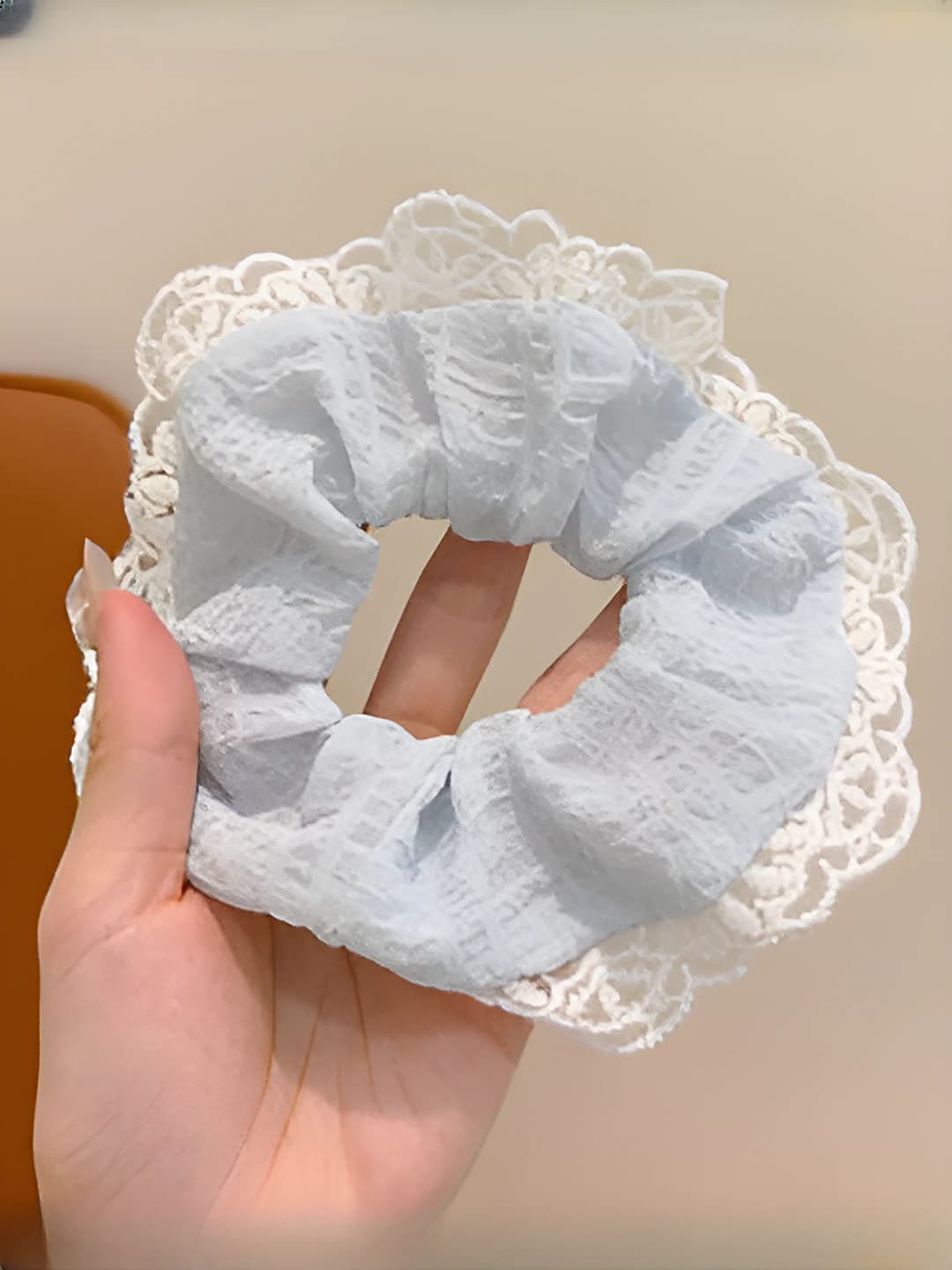 Blue lace scrunchie 10 cm