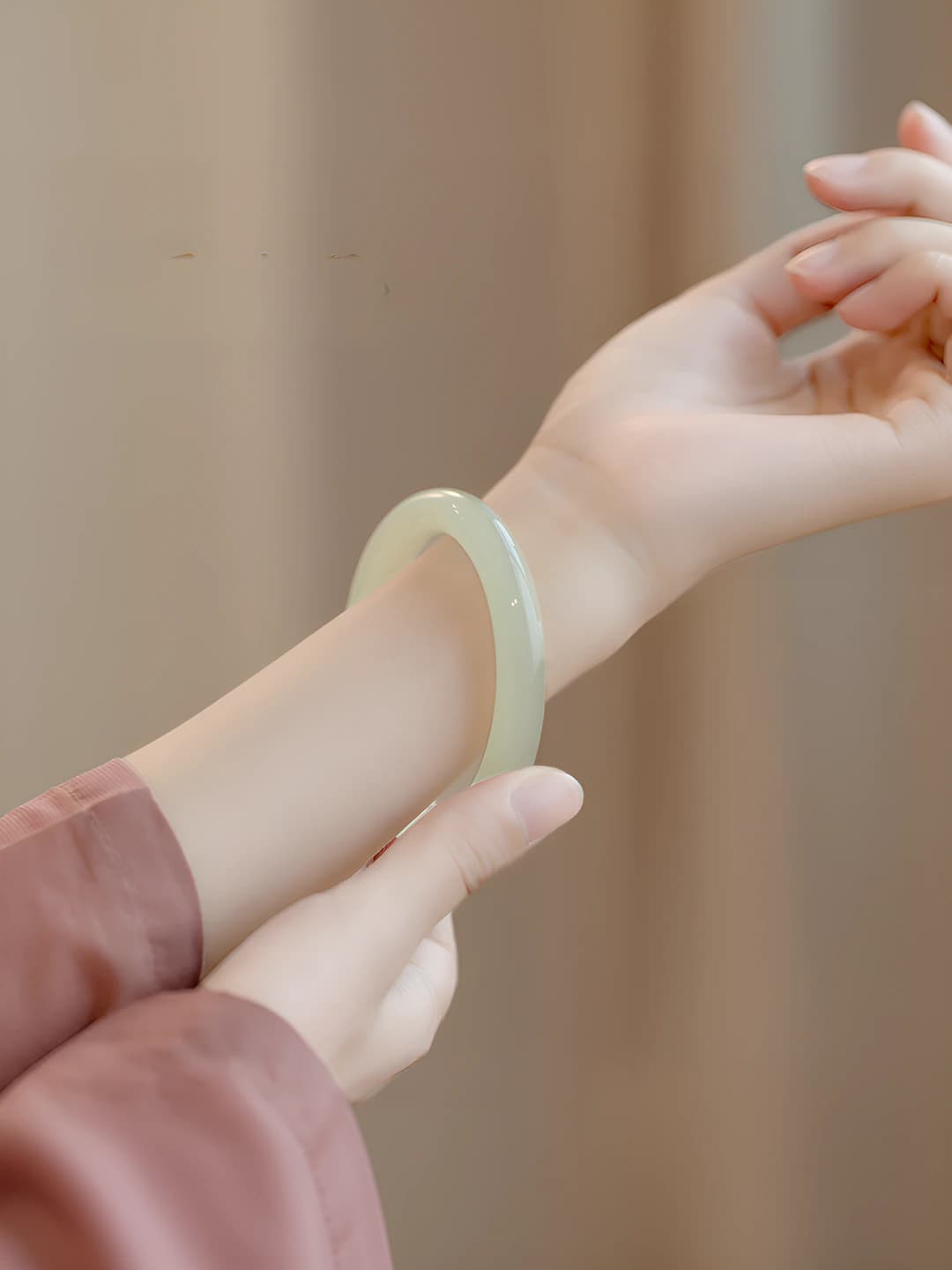 Women's glass imitation jade thick round bracelet, Korean style, handmade, dragon and phoenix pattern