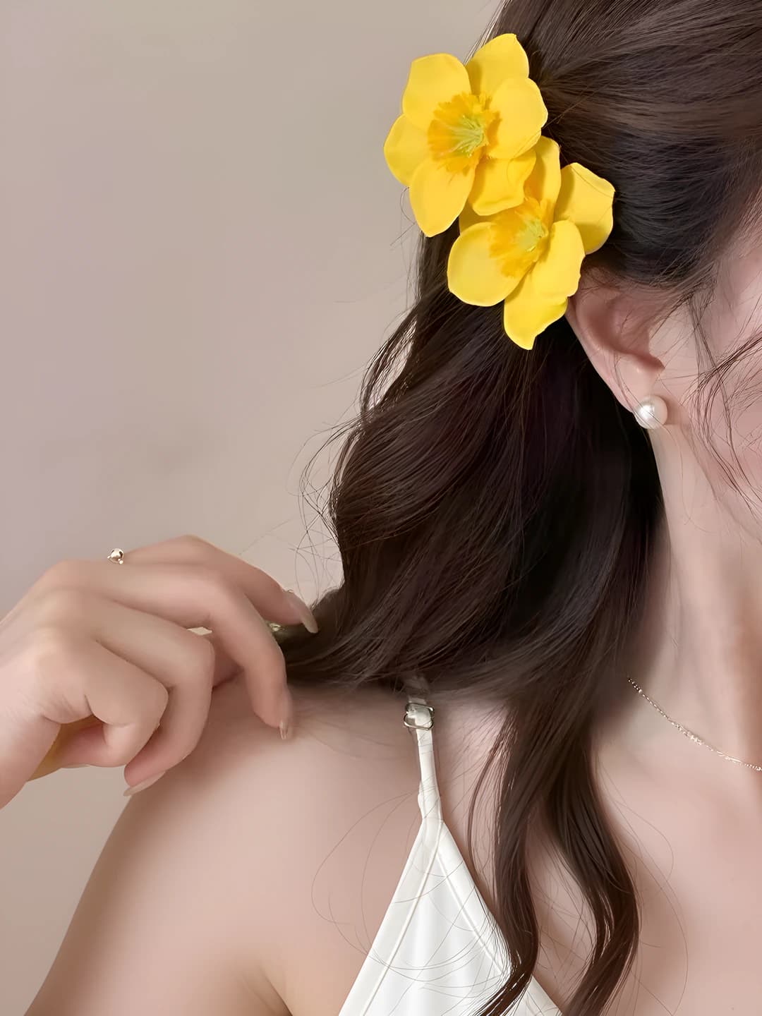 1# Yellow floral clip