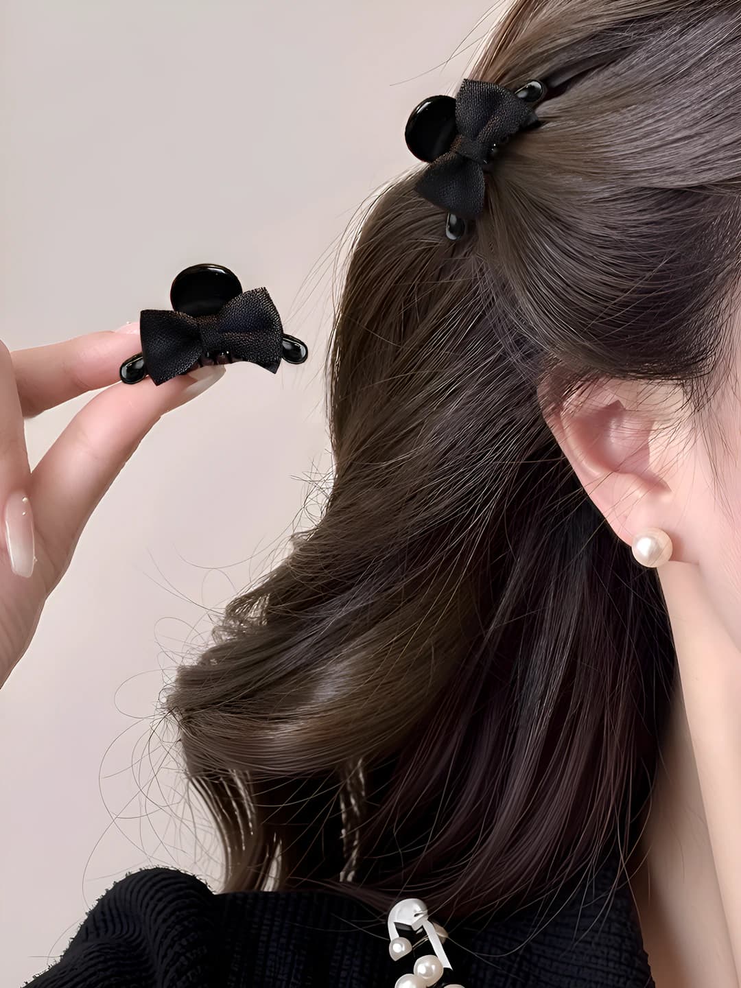 Black bow clip, 2 pc