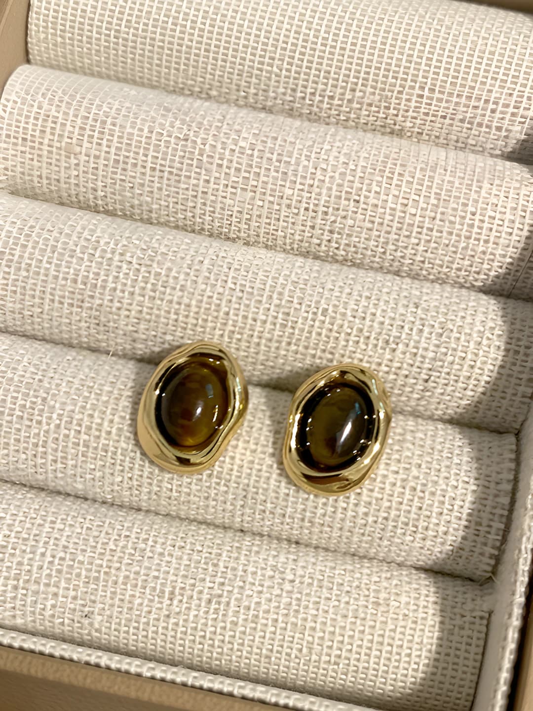 Irregular oval earrings 0596
