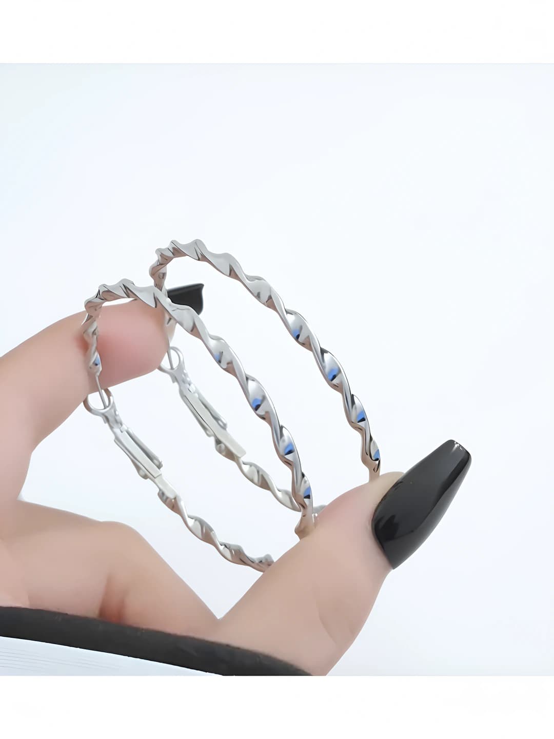 Серебряный рифлёный браслет серьги 5 см
