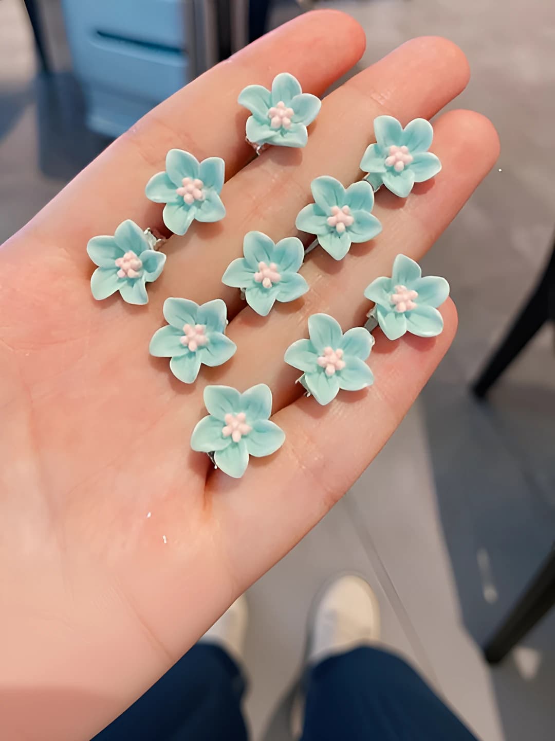 4# Lily green 10 pcs 1.5 cm