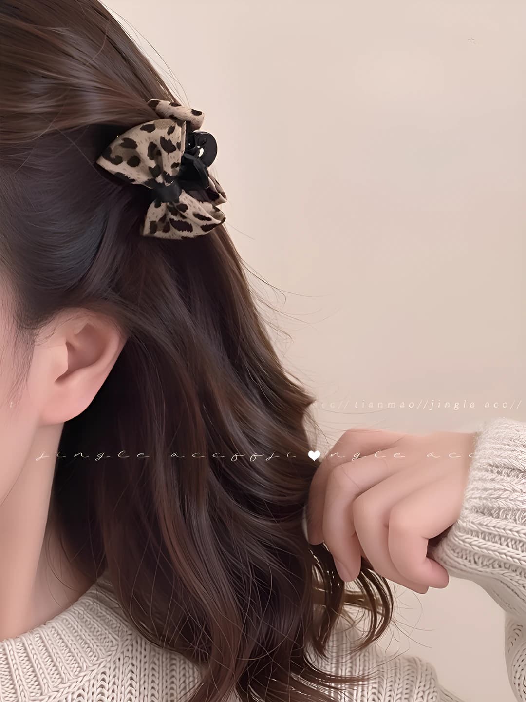 6# Light leopard bow clip