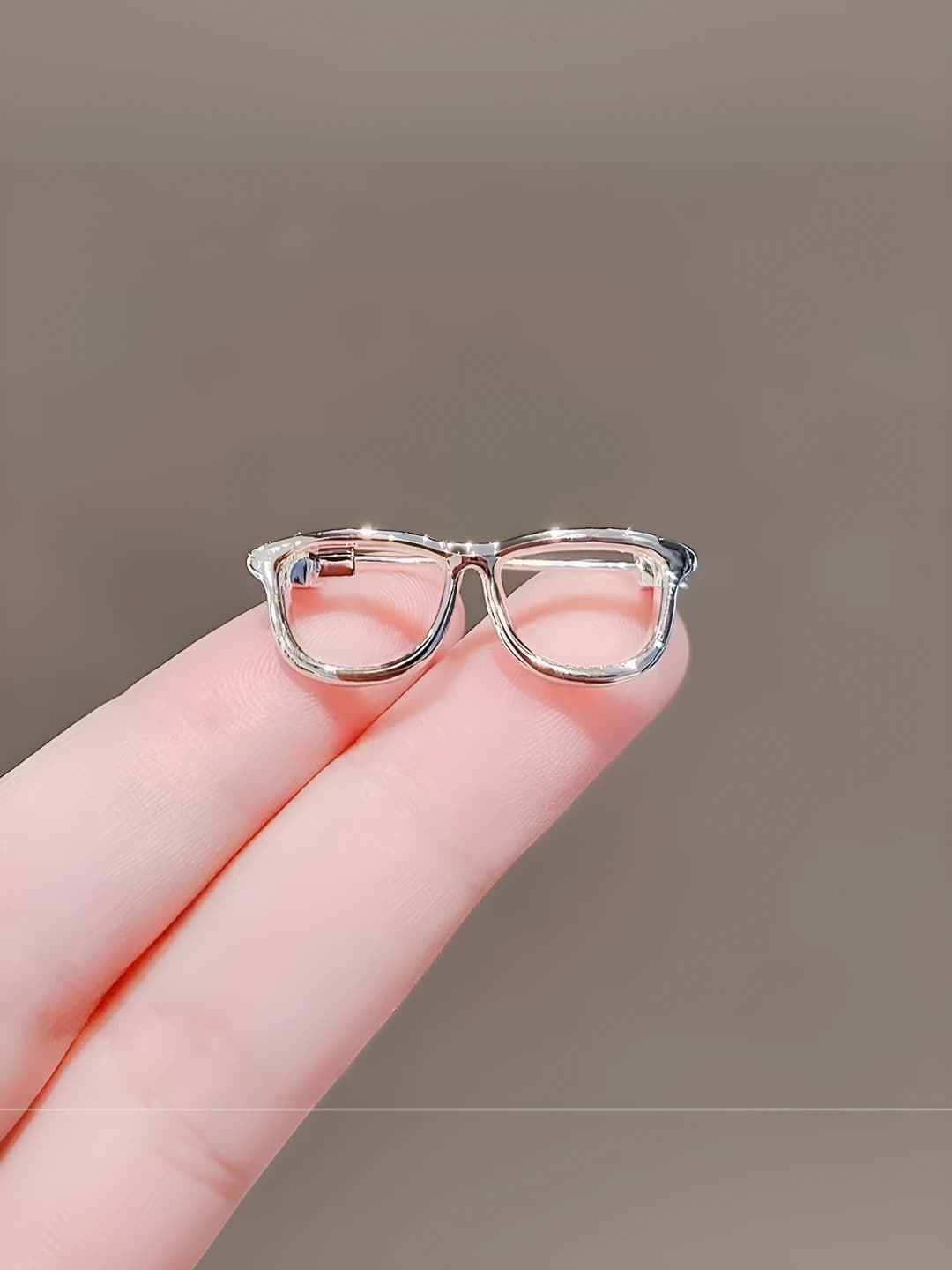 Серебряный