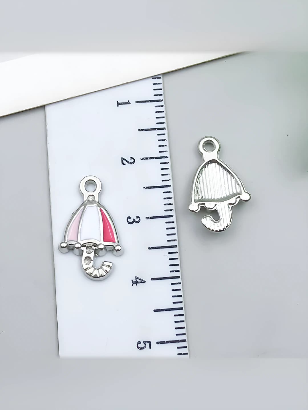 White K white-pink umbrella 17x10x3mm-0.7g