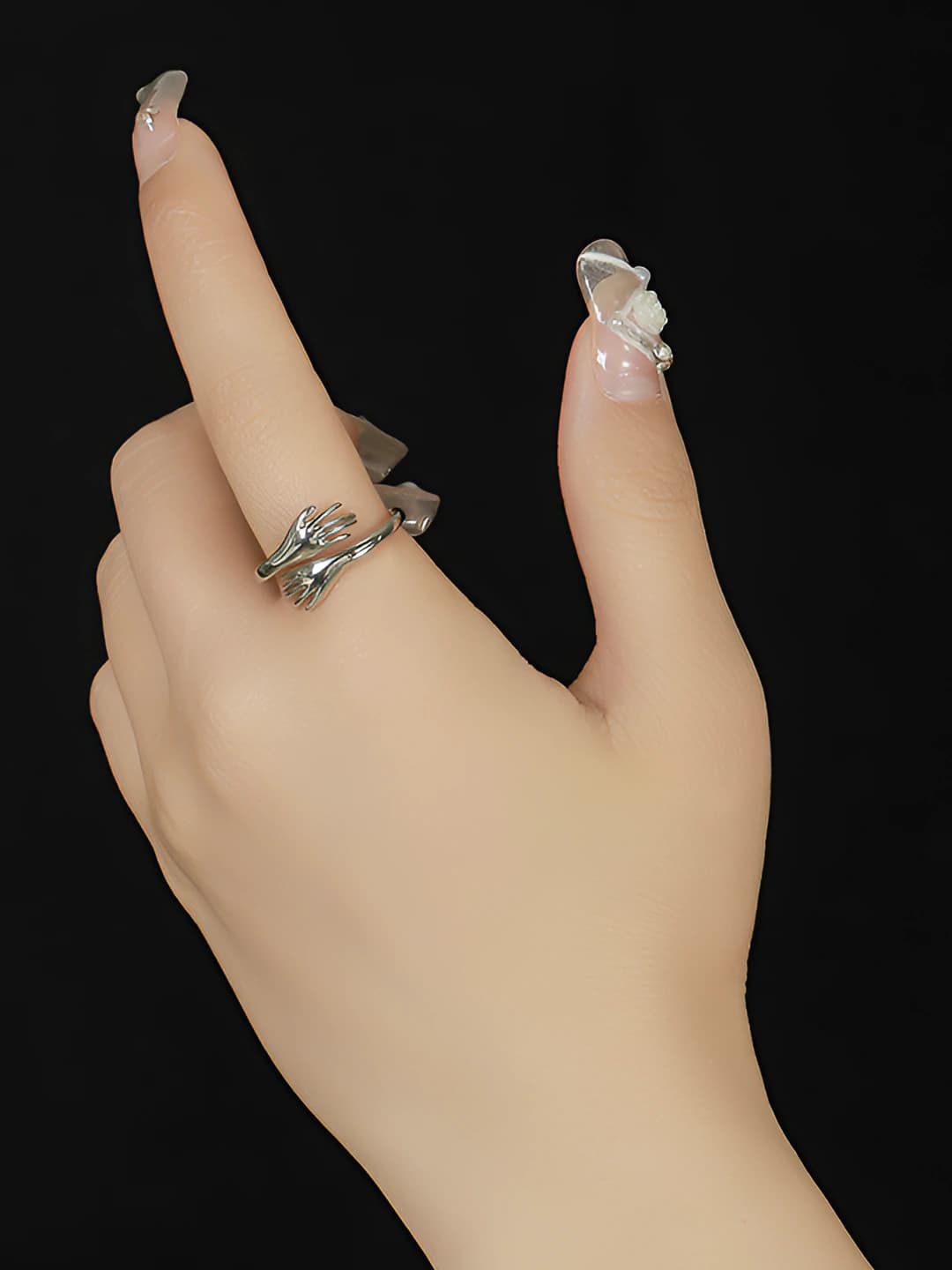 Women's retro ring with geometric design and open band