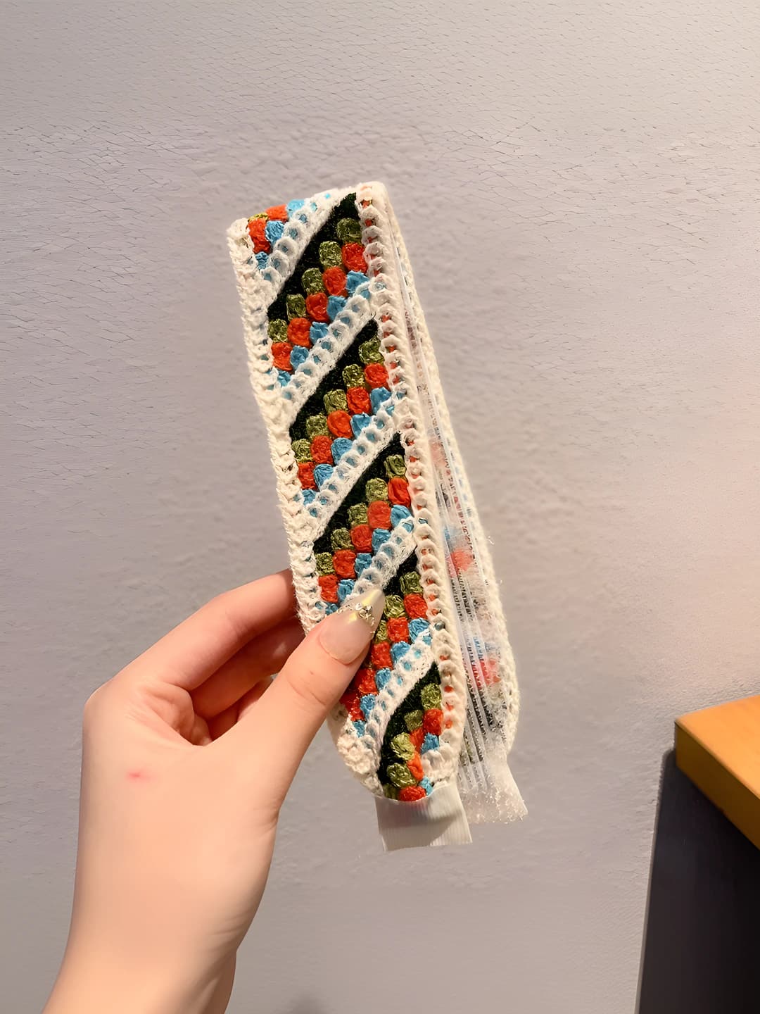 White rainbow variant