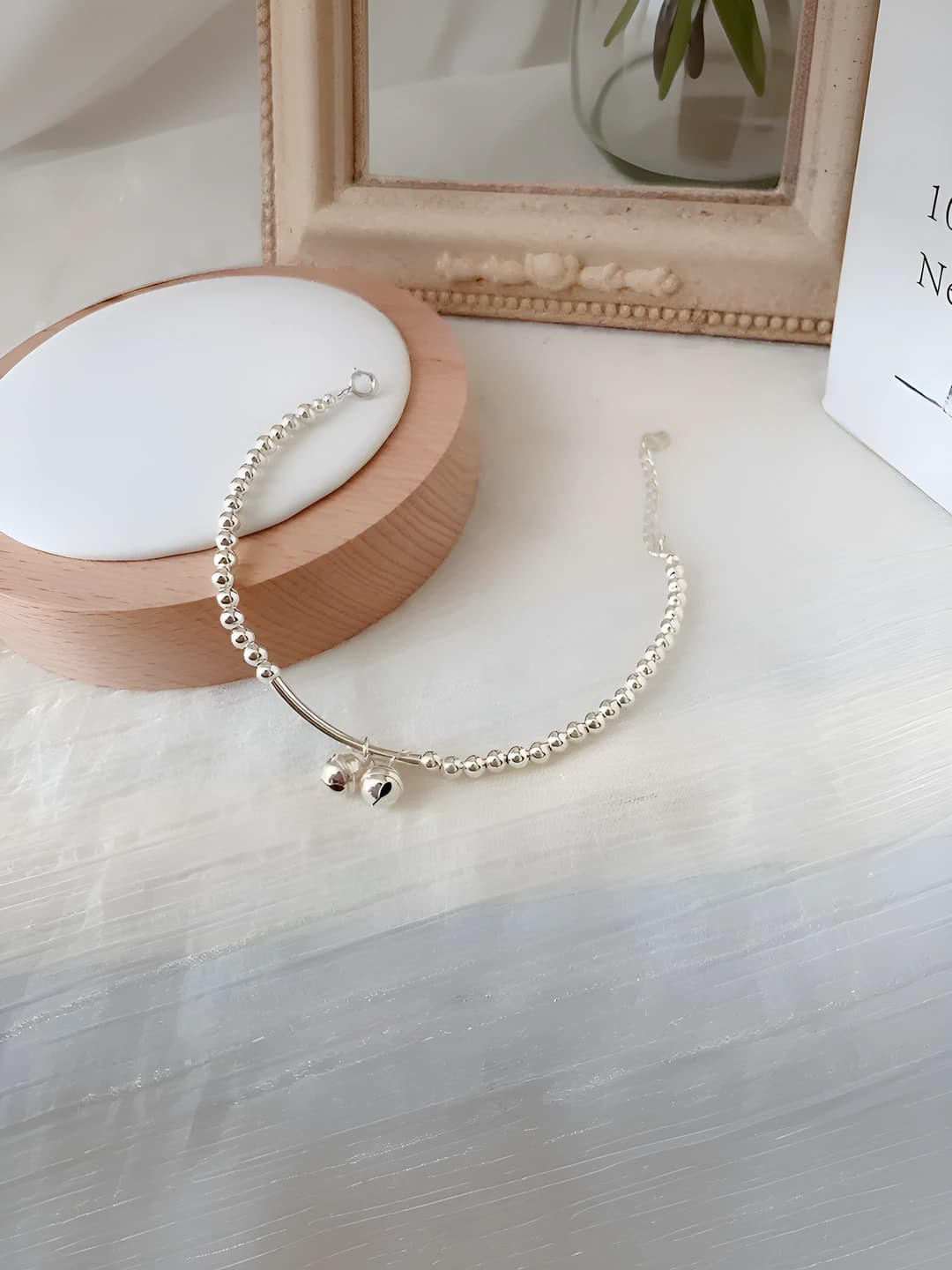 Women's ins style bracelet with unique design, simple, cute, Christmas bells, autumn-winter accessories
