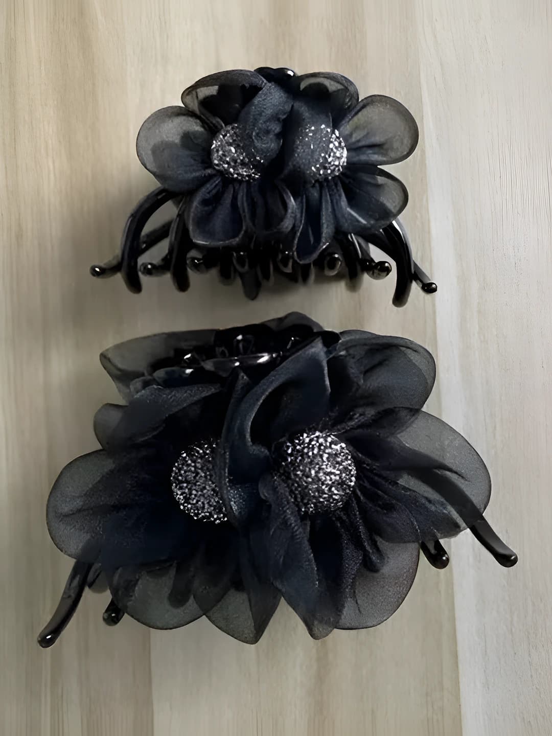 Black 8 cm