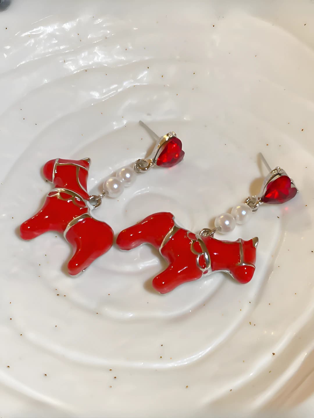 Серебряная игла - Красный