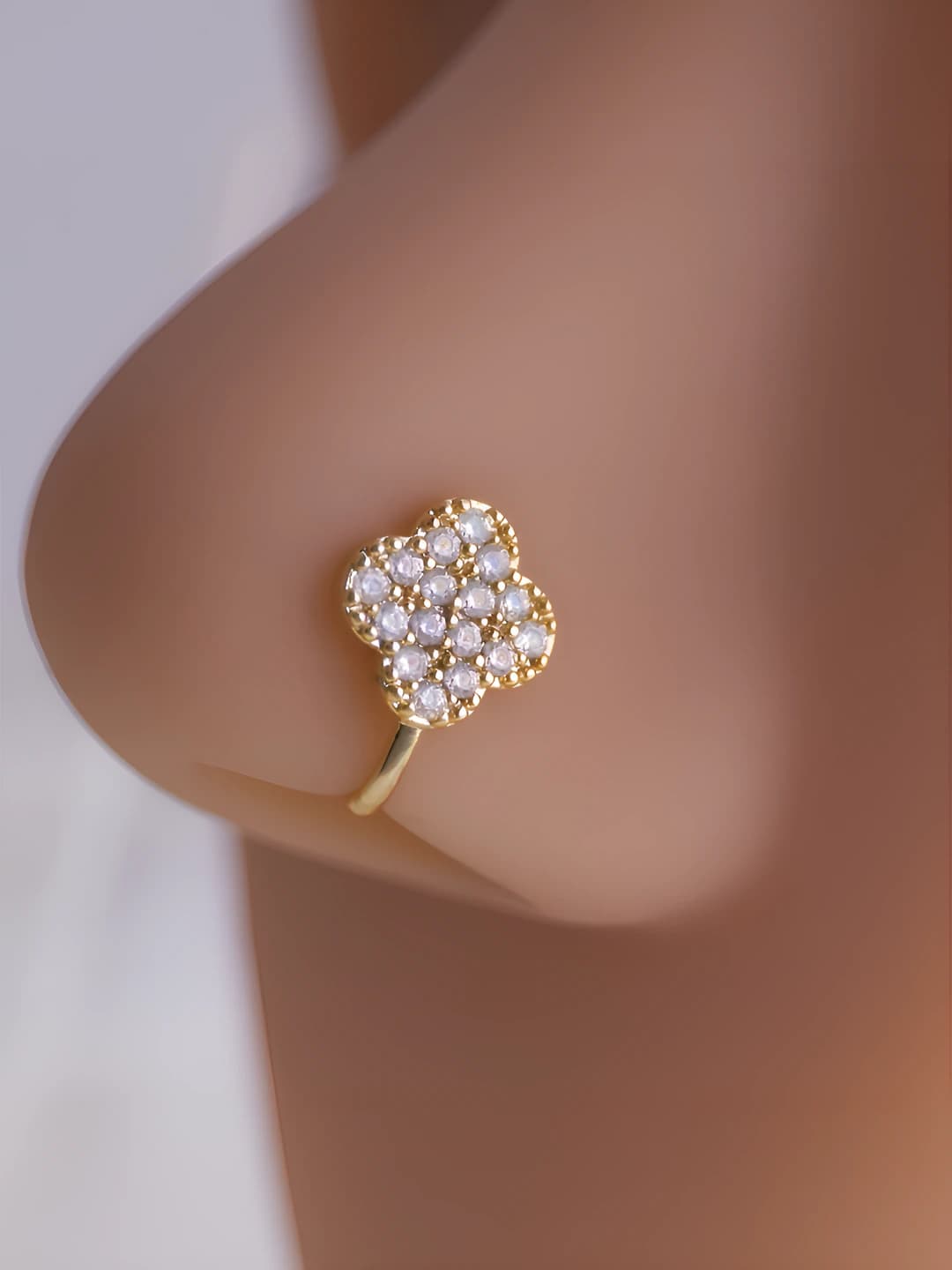 Zircon nose clip
