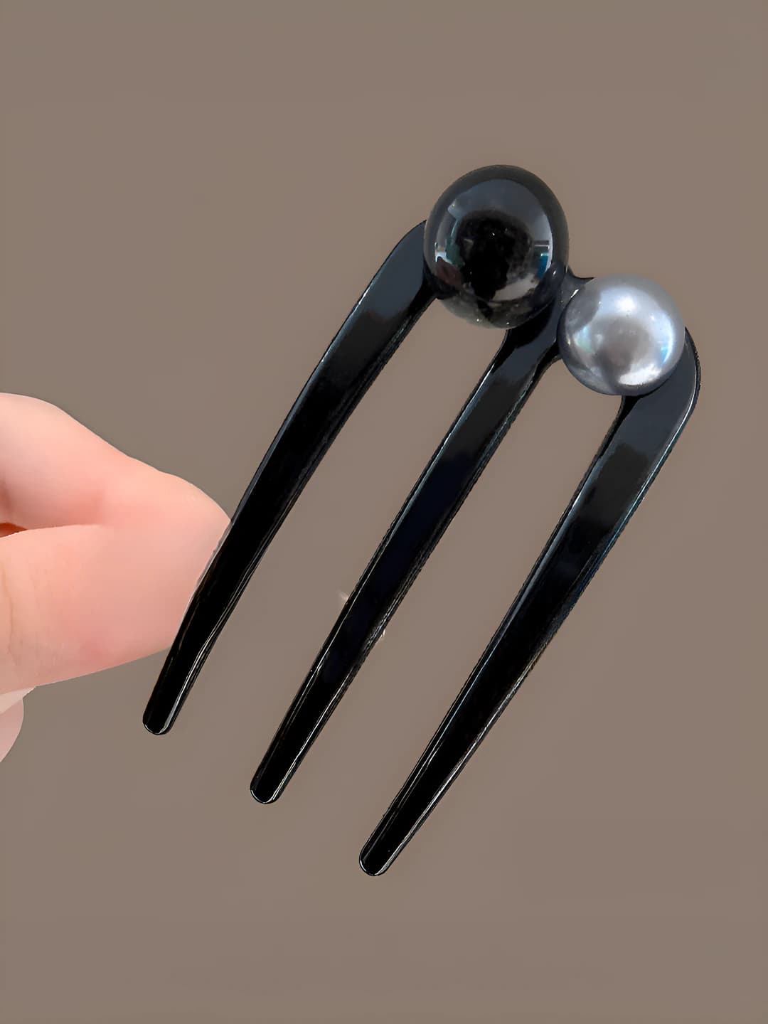 8# Black + grey beads 8 cm
