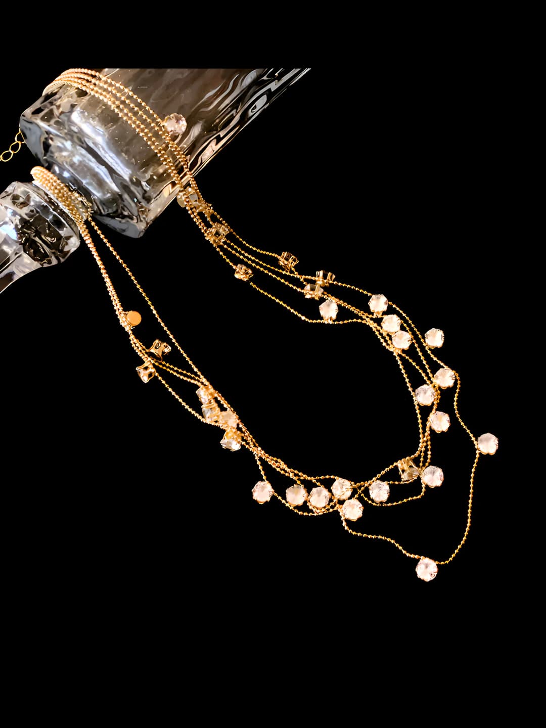 5# Necklace - Gold - White