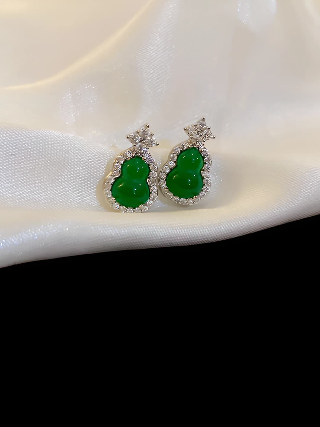 Women's silver post zircon green gourd shaped earrings in new Chinese style