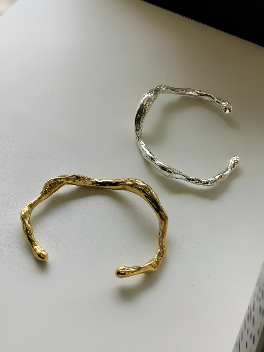 Women's bronze bracelet, lava texture, irregular, two-color, minimalist design element