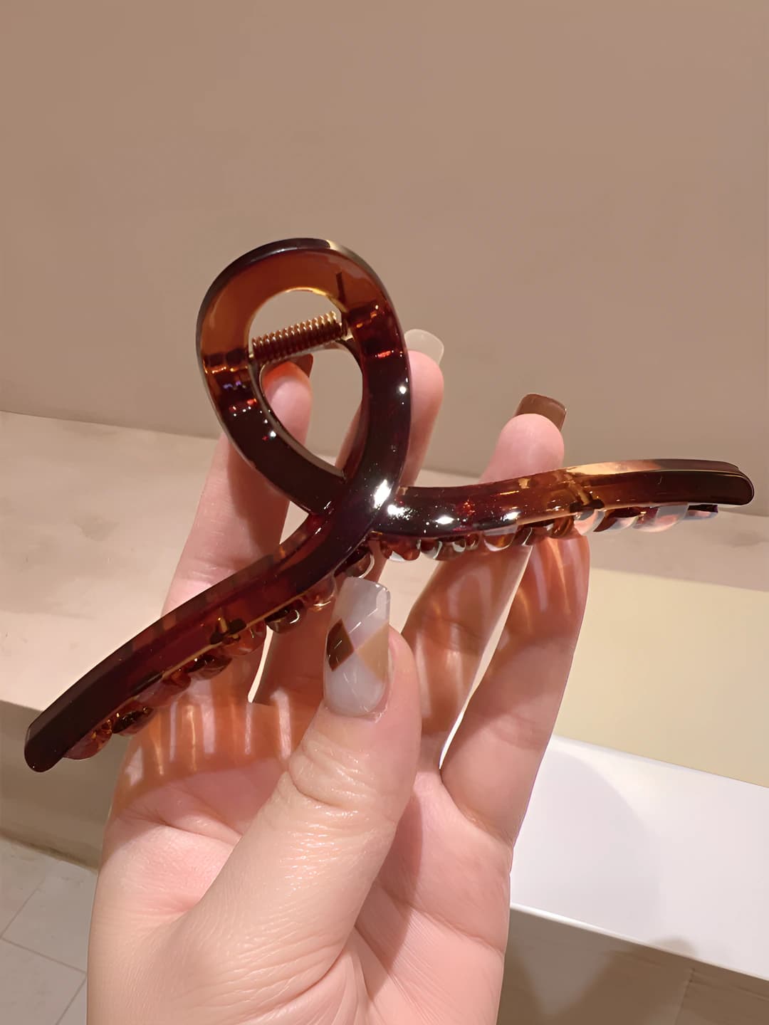 Amber brown, 13 cm