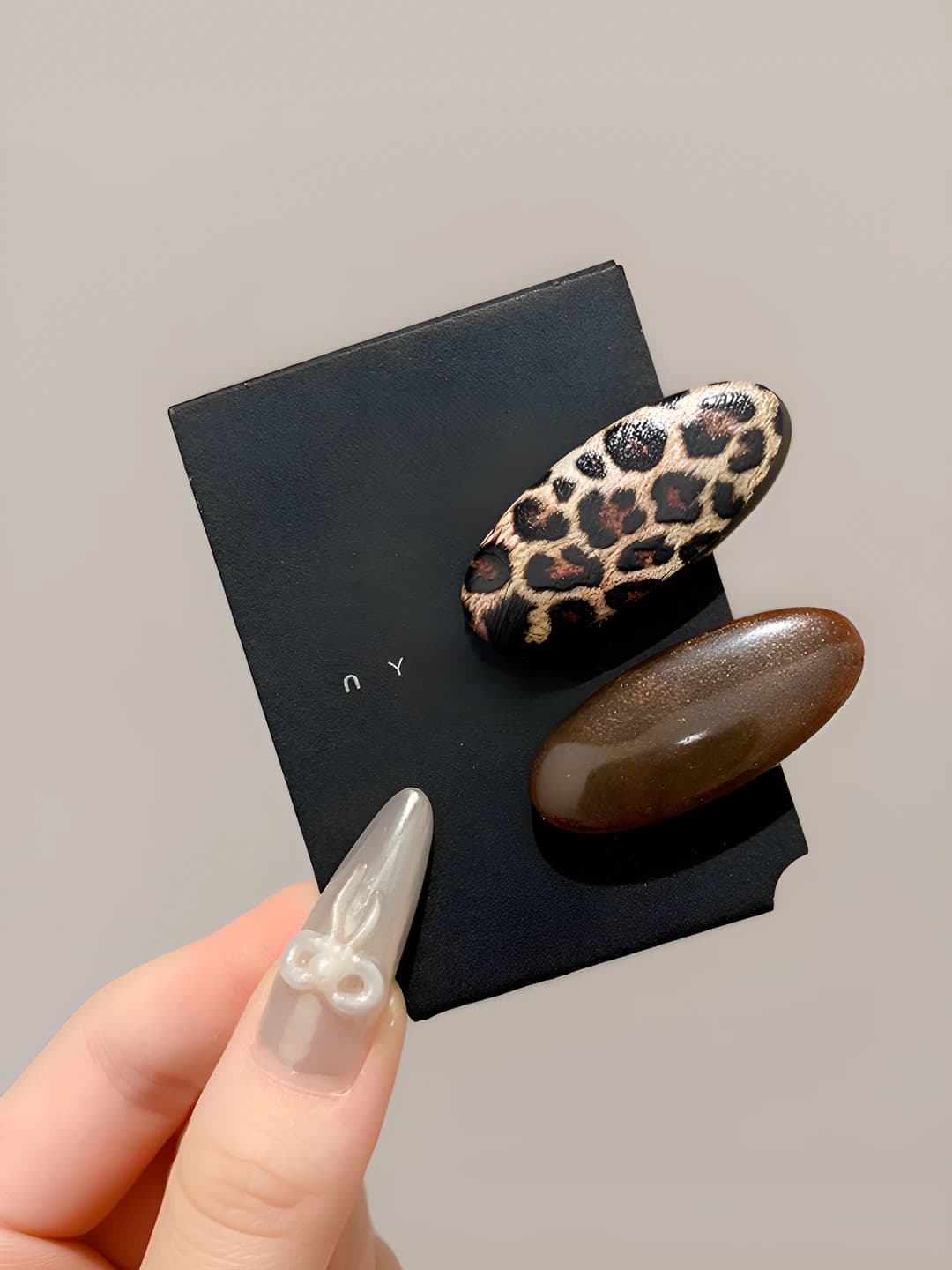 2# Kofe rangli leopard 2 to'plam - 4cm