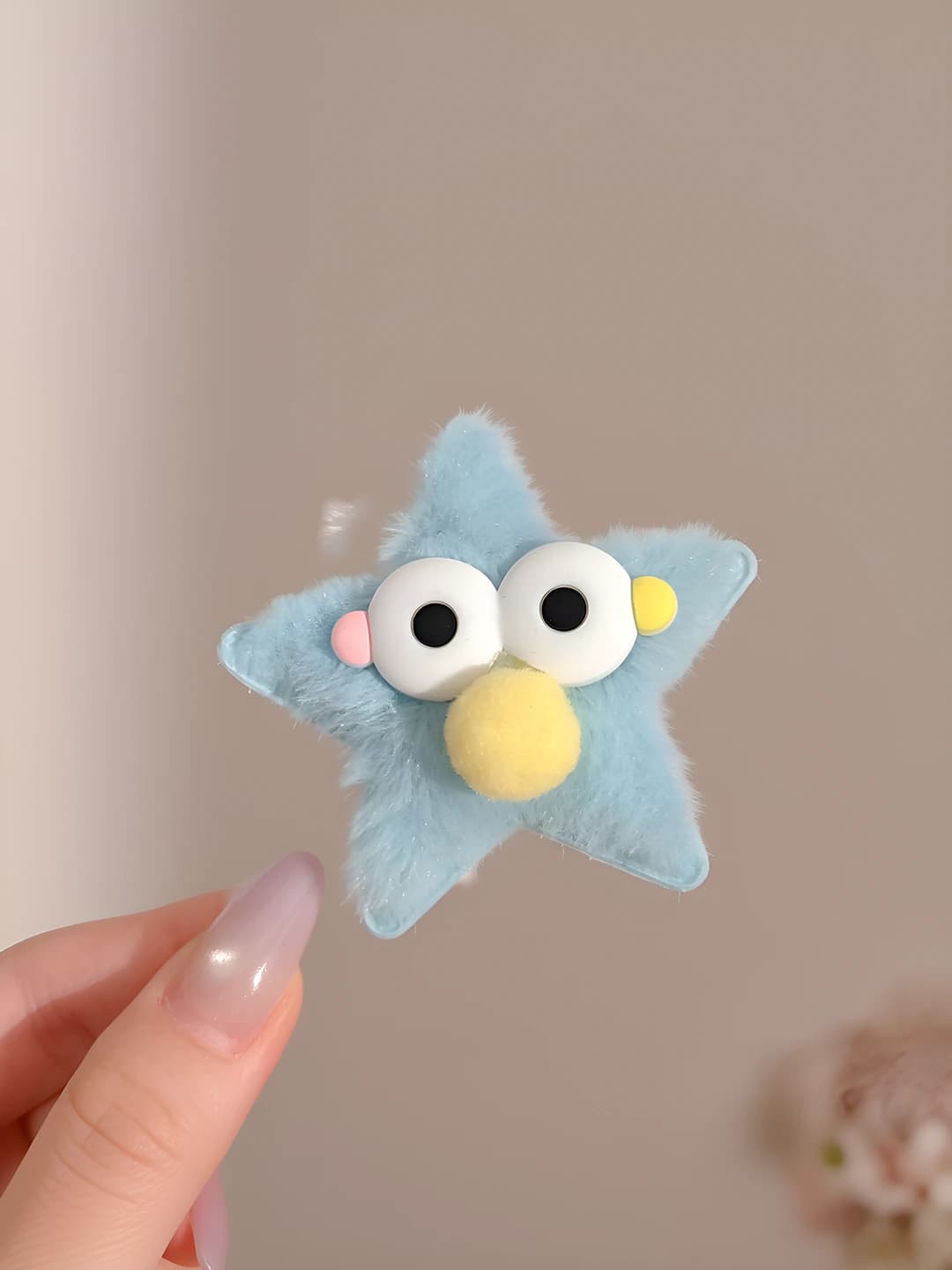 10# Yellow round nose star ~6 cm