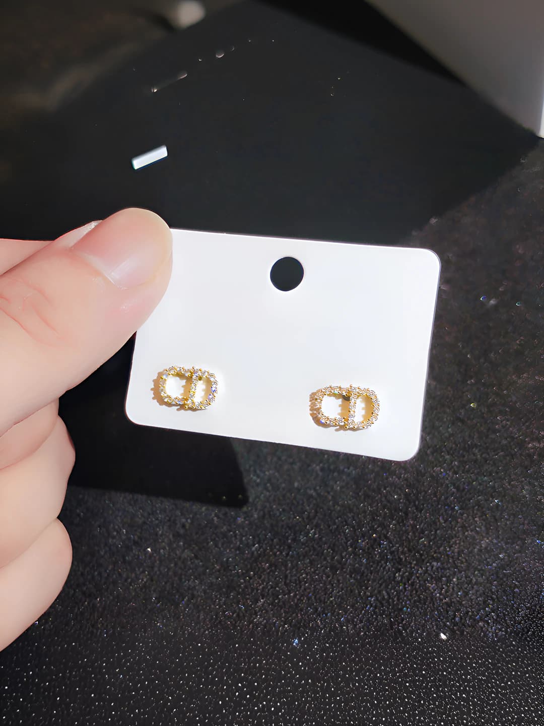 Clip-on earrings, no piercing