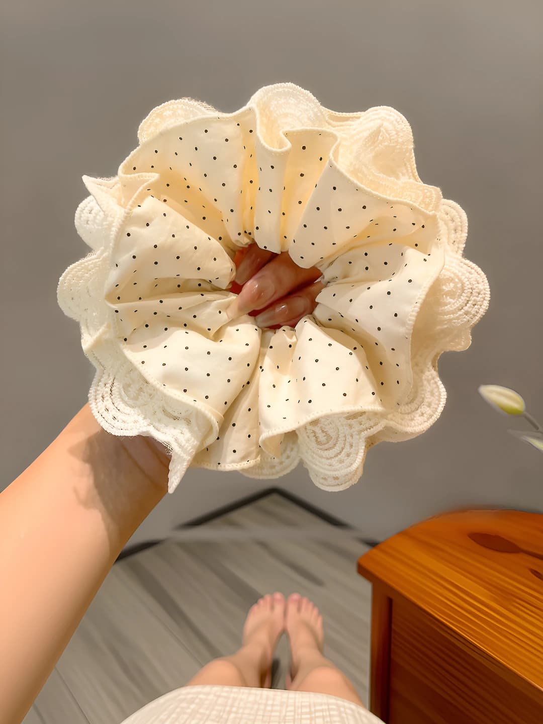 Белый в горошек кружевной ~19cm