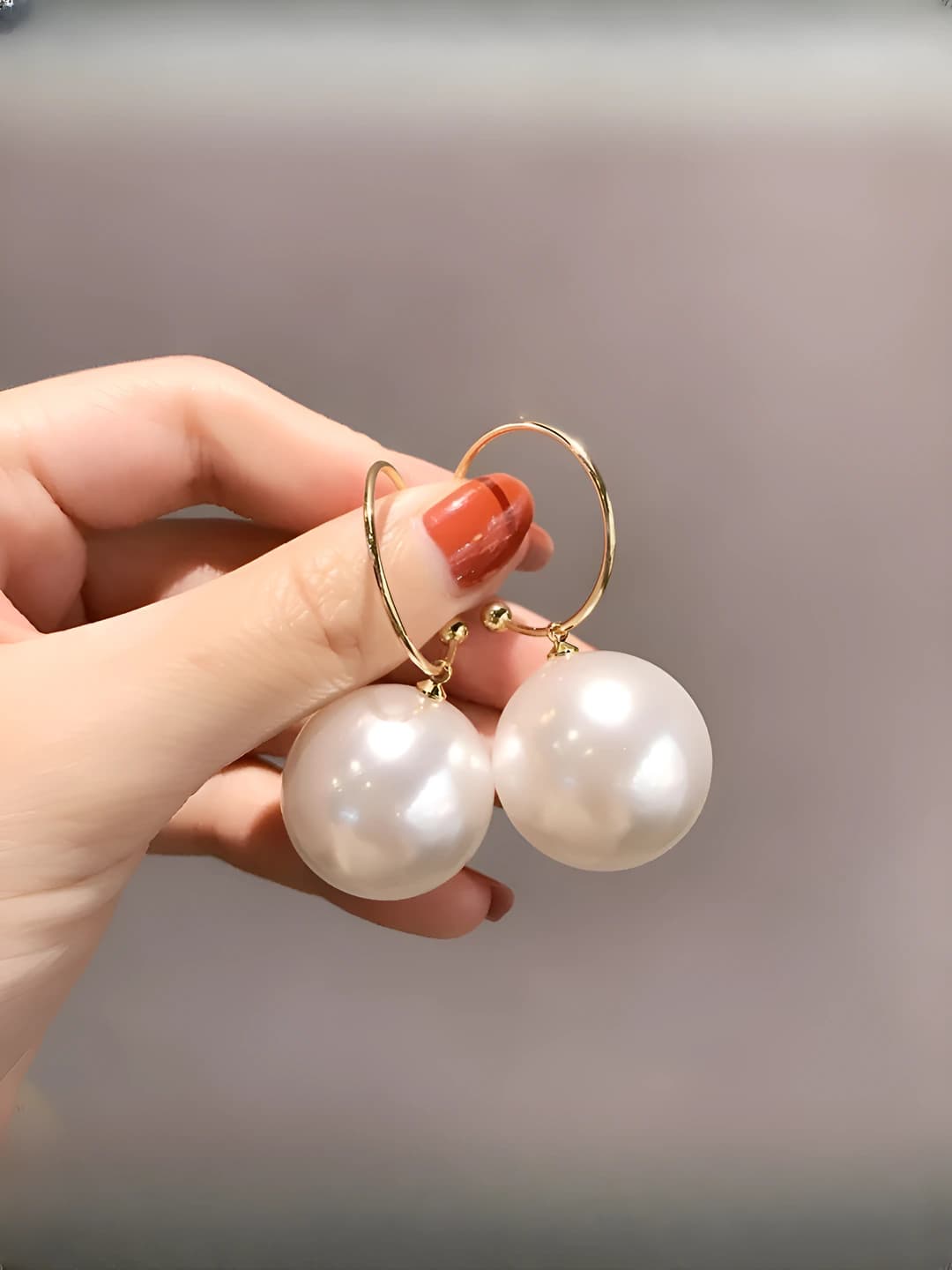 Women's pearl hoop earrings: retro style, light luxury, French design, pastel tones