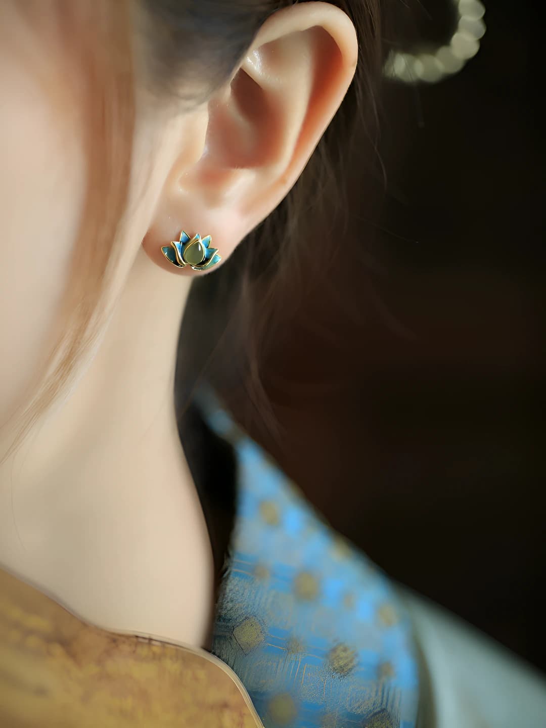 Hetian jade lotus