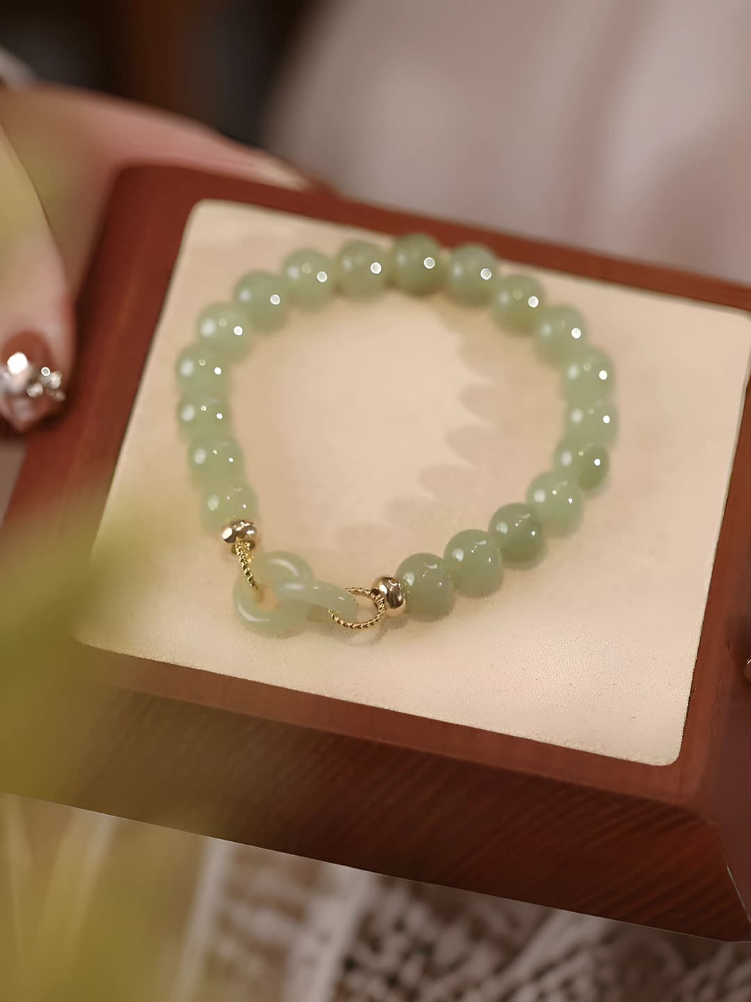 Women's beaded bracelet: handmade, mixed materials, cartoon style, for best friends