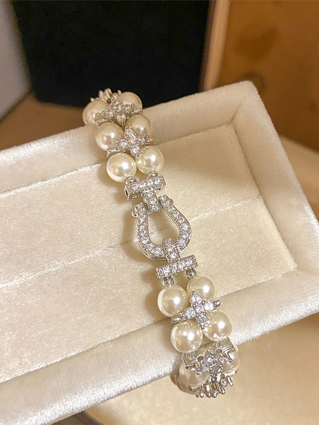 Bracelet - Silver - White