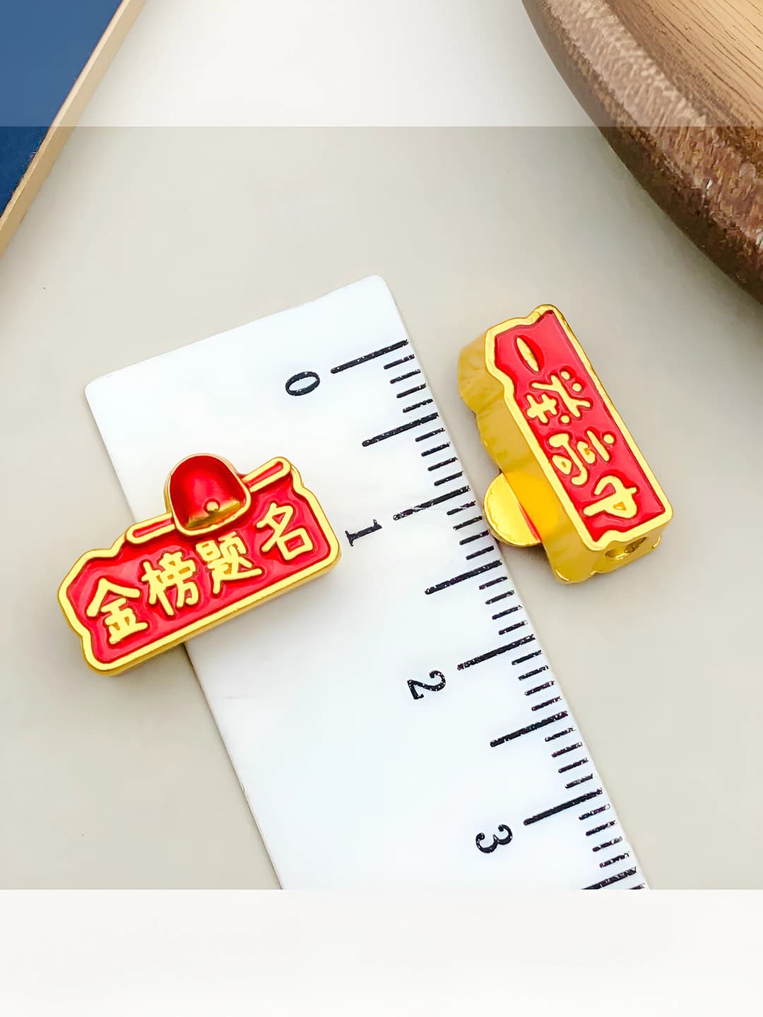 Red double-sided success bead 16x10mm