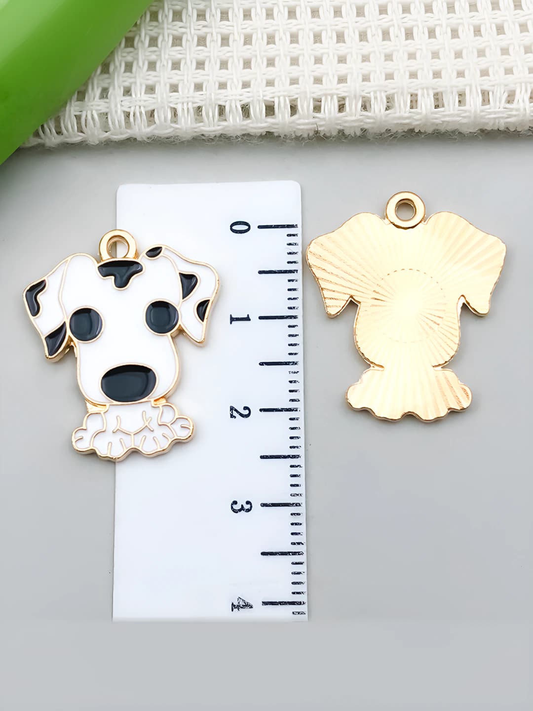 1 шт Чёрно-белый пёс 25x21mm-2.45g