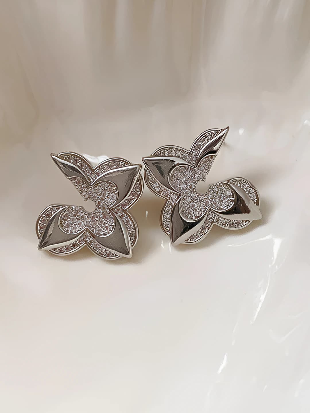 99# Silver - Silver