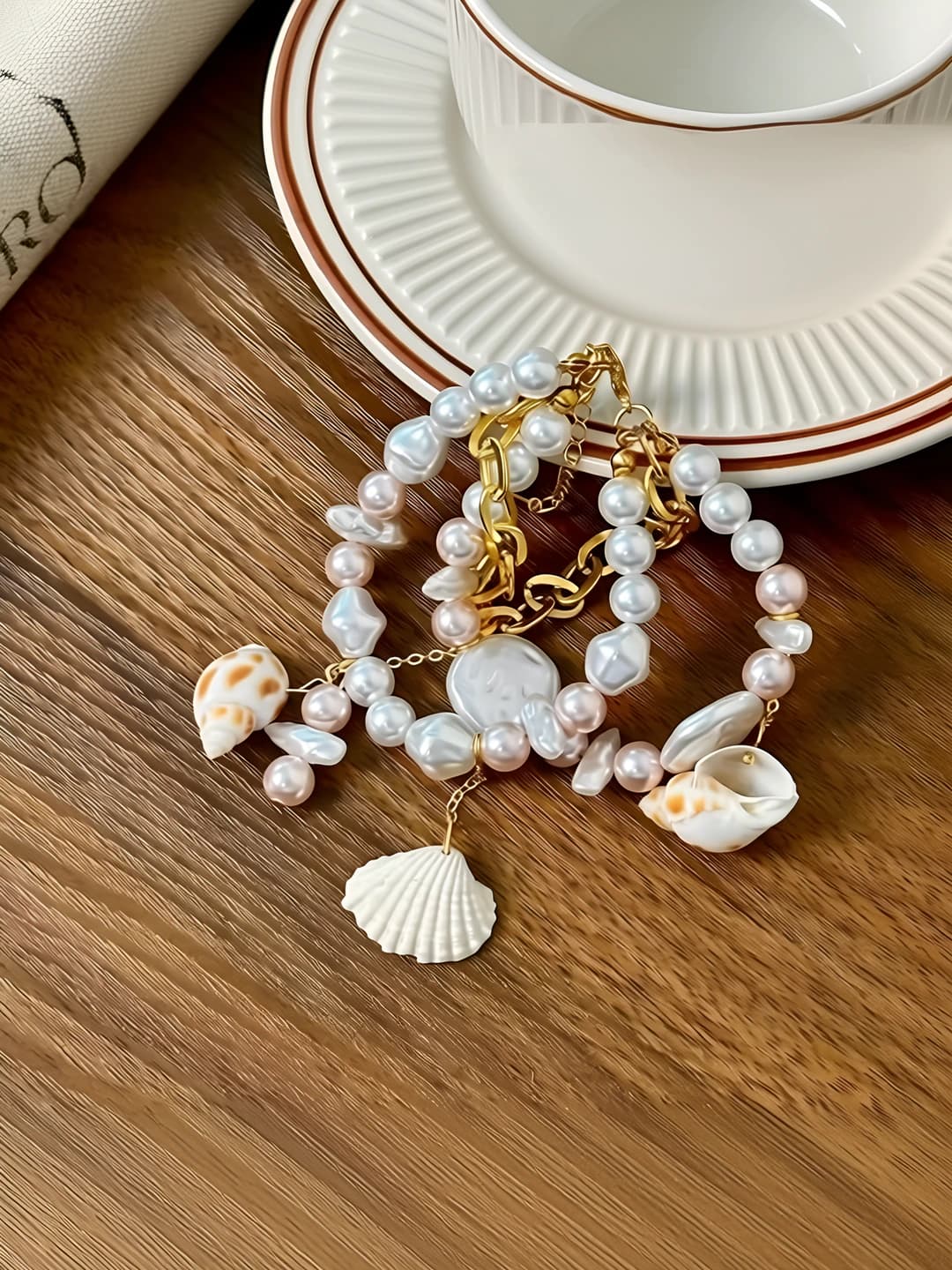 Pearl bracelet