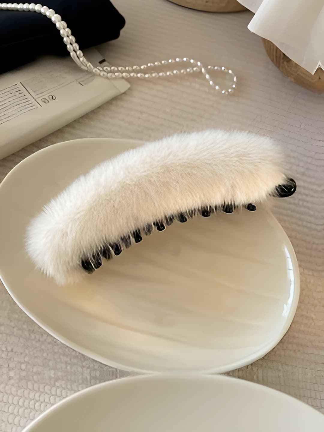 White 13 cm