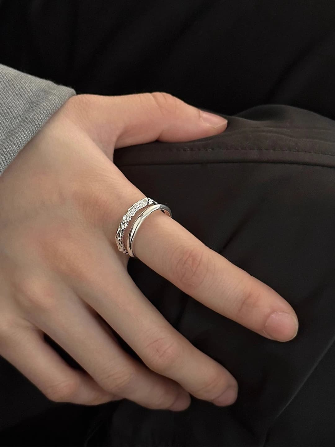 Double-layered pleated ring