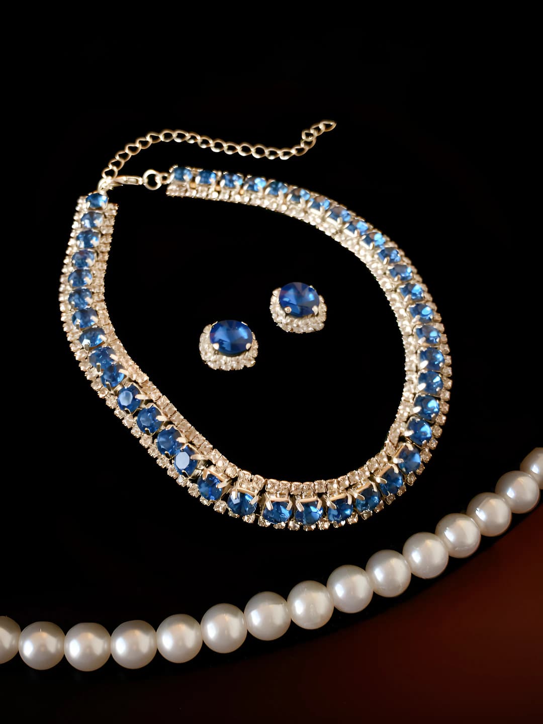 Blue 2-piece stud and necklace set