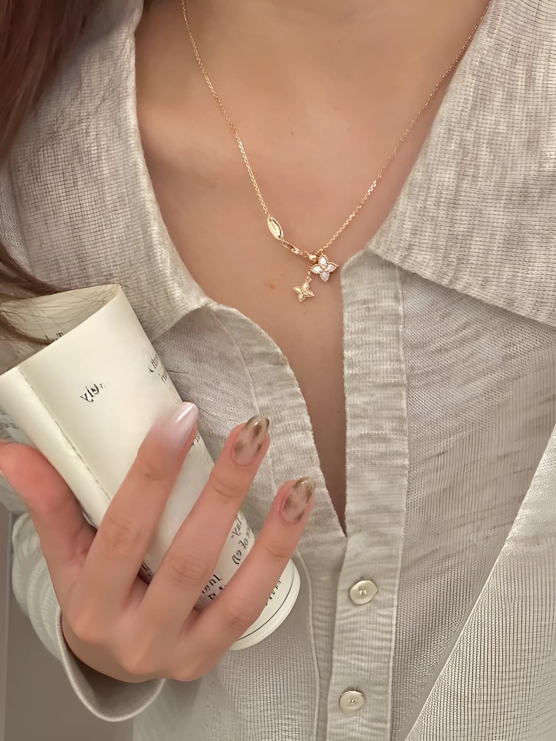 Mother of pearl, 4-leaf chain