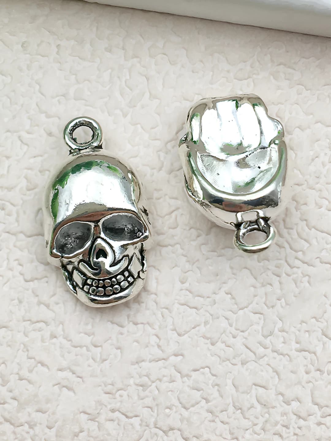 1 pc Halloween skull 12x20mm-3.1g-3341
