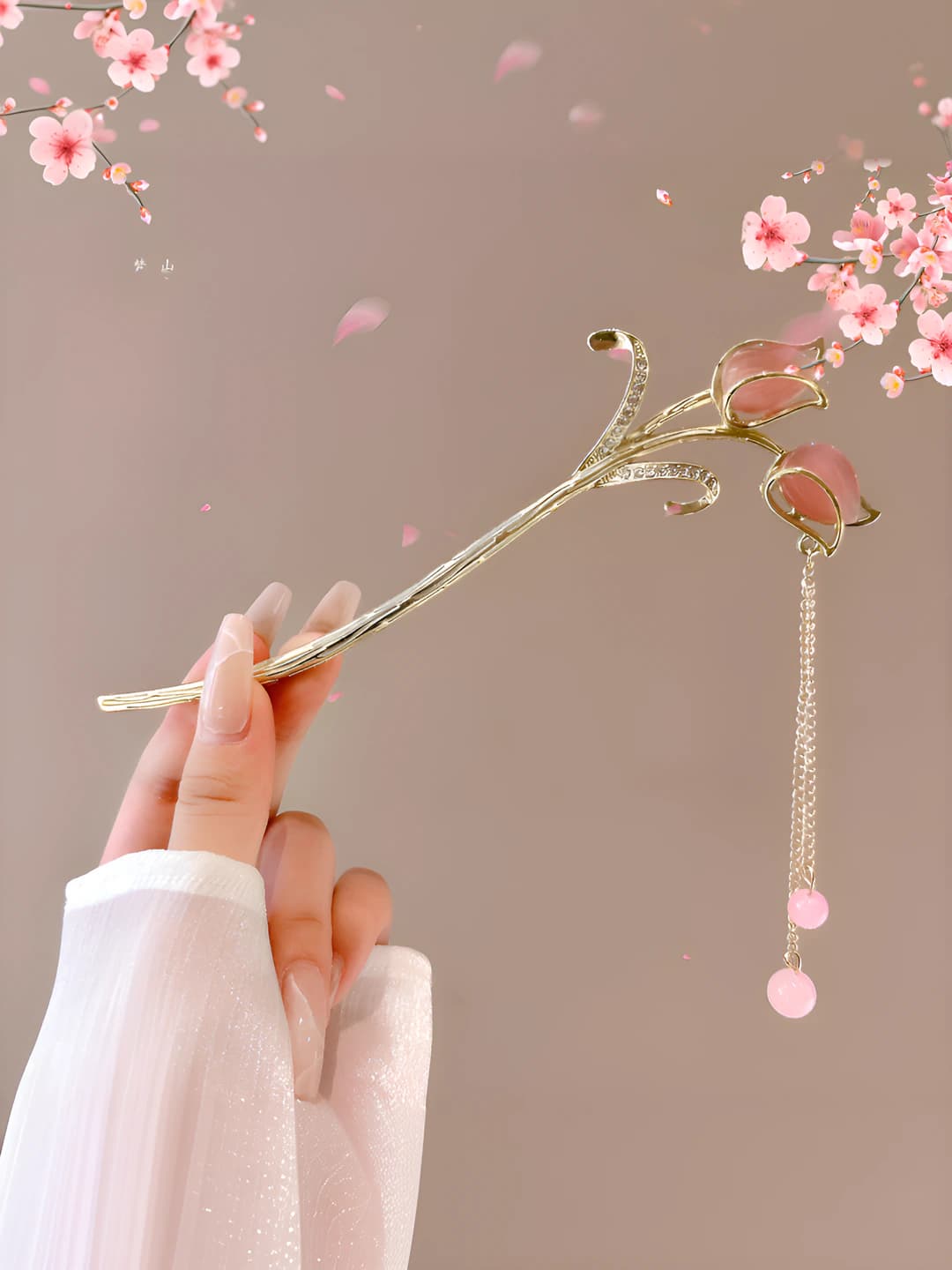 3# Pink tulip tassel (bagged)