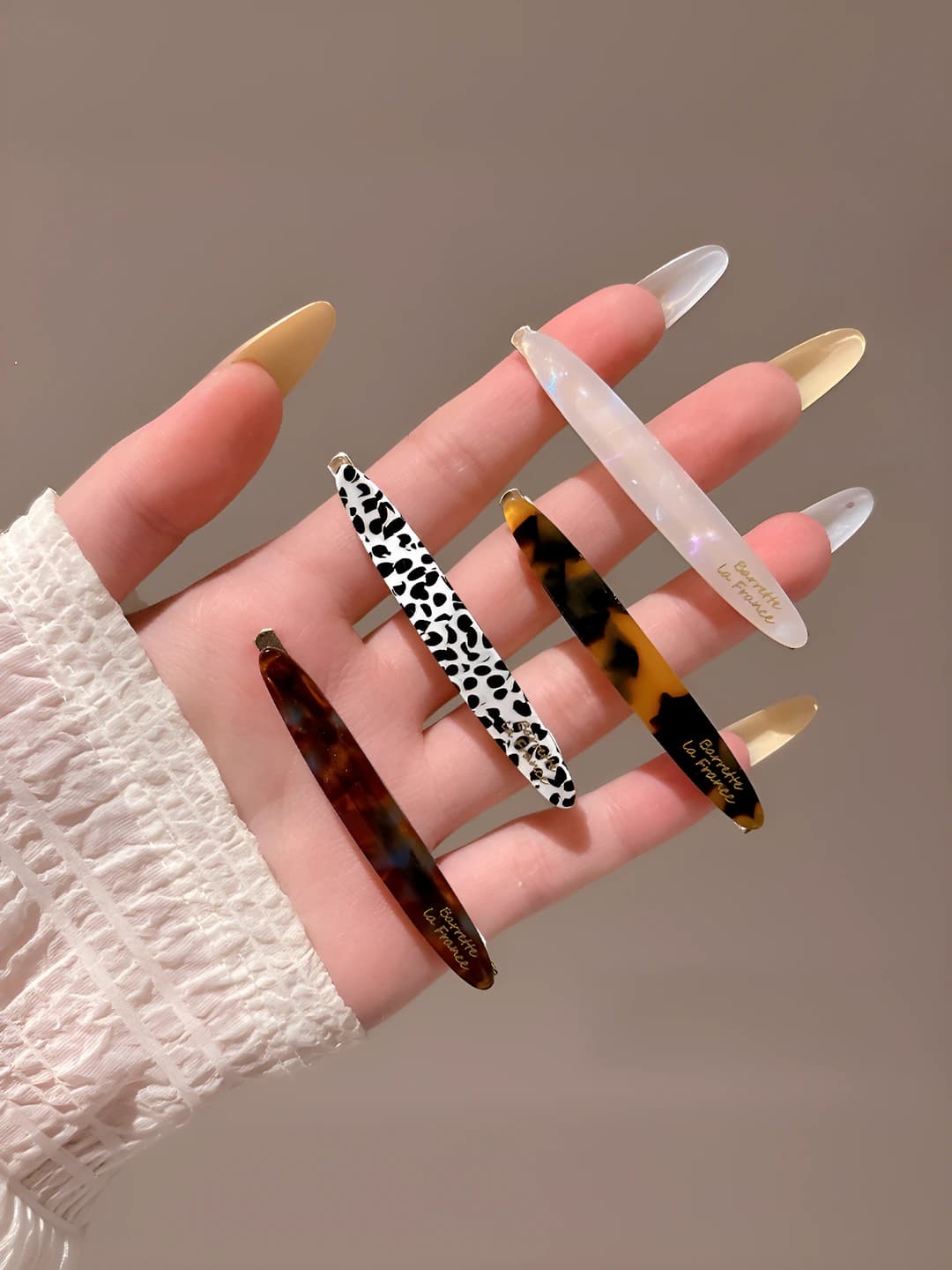 Acetate clip, 4 pcs