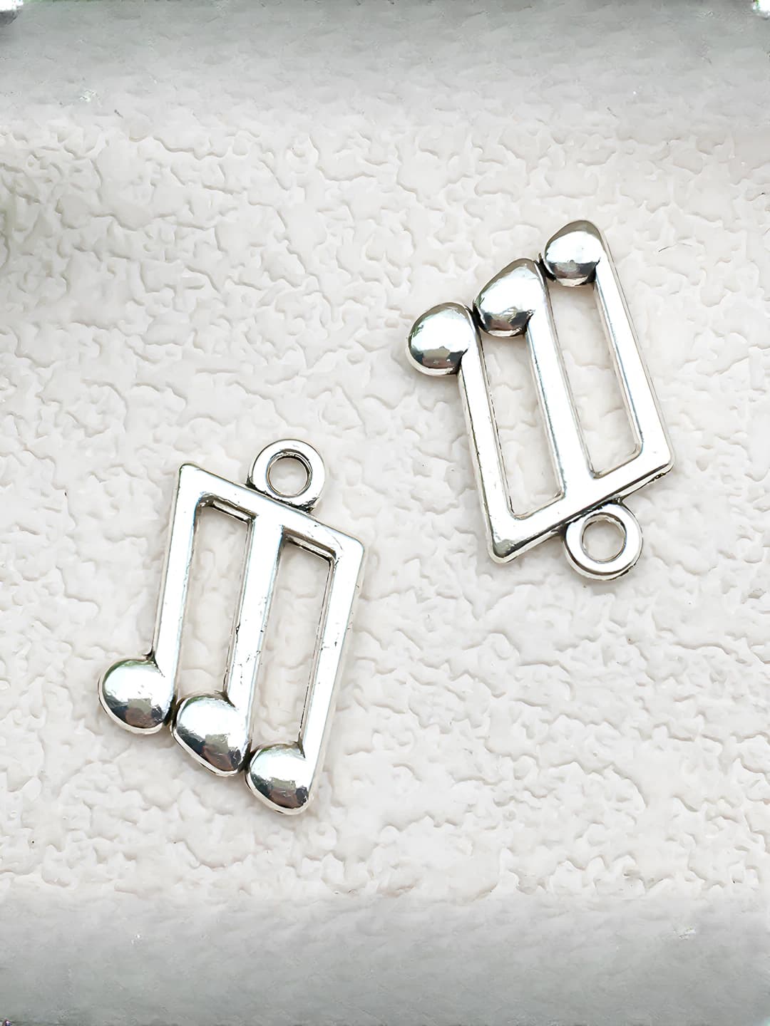 1 ta musiqa belgisi 13x21mm-1.35g