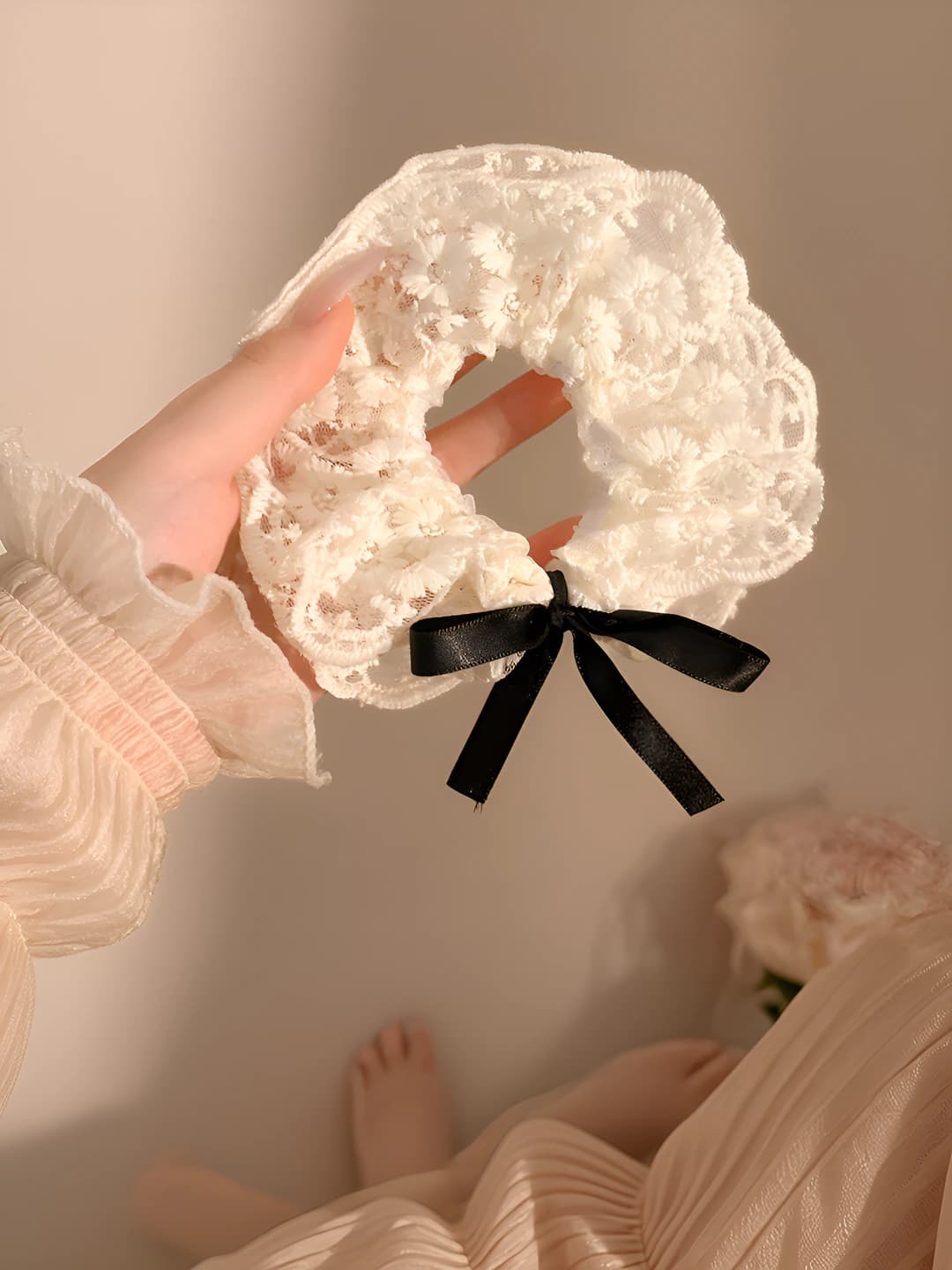 Black lace bow, 12 cm