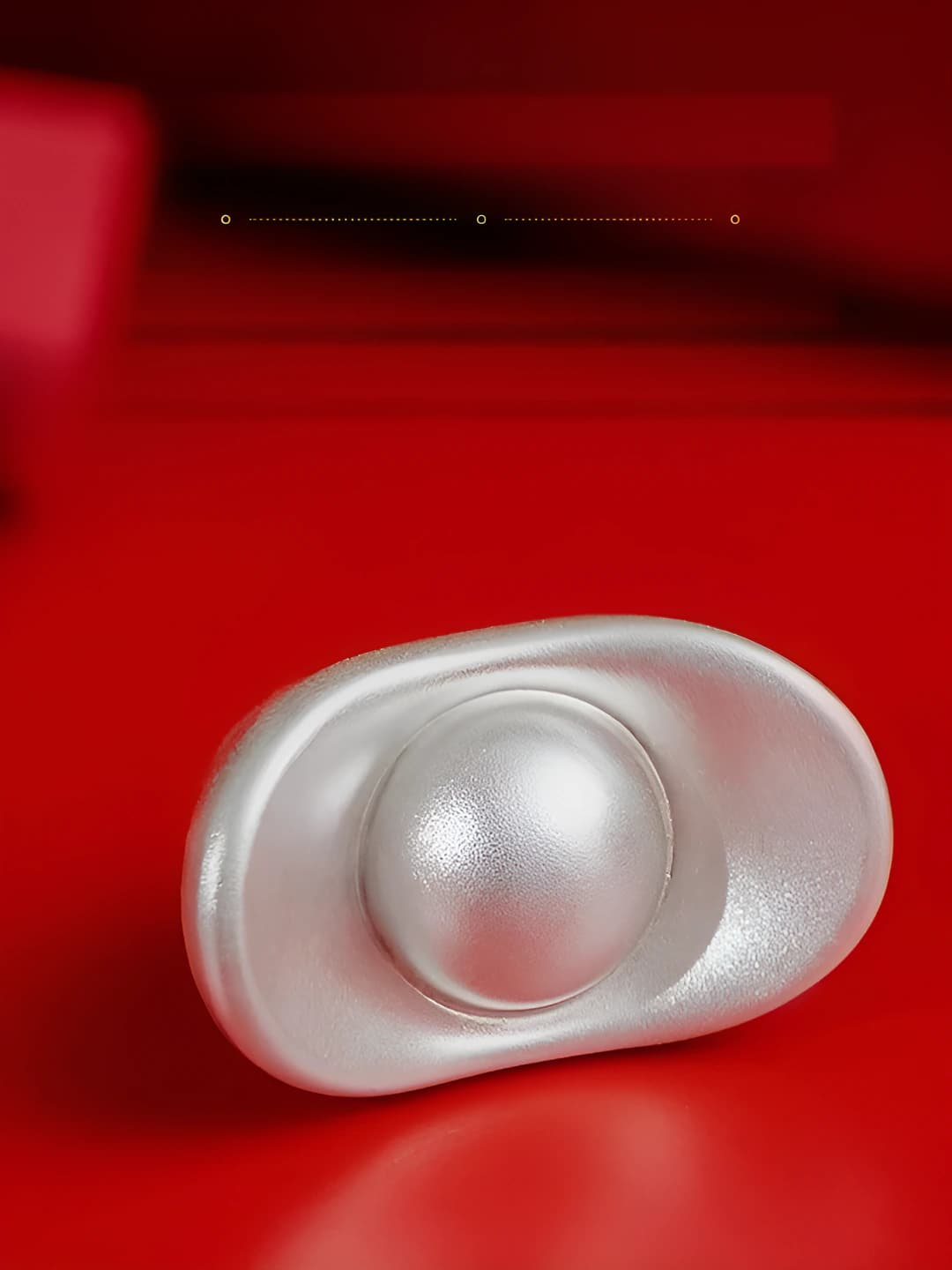 10 g