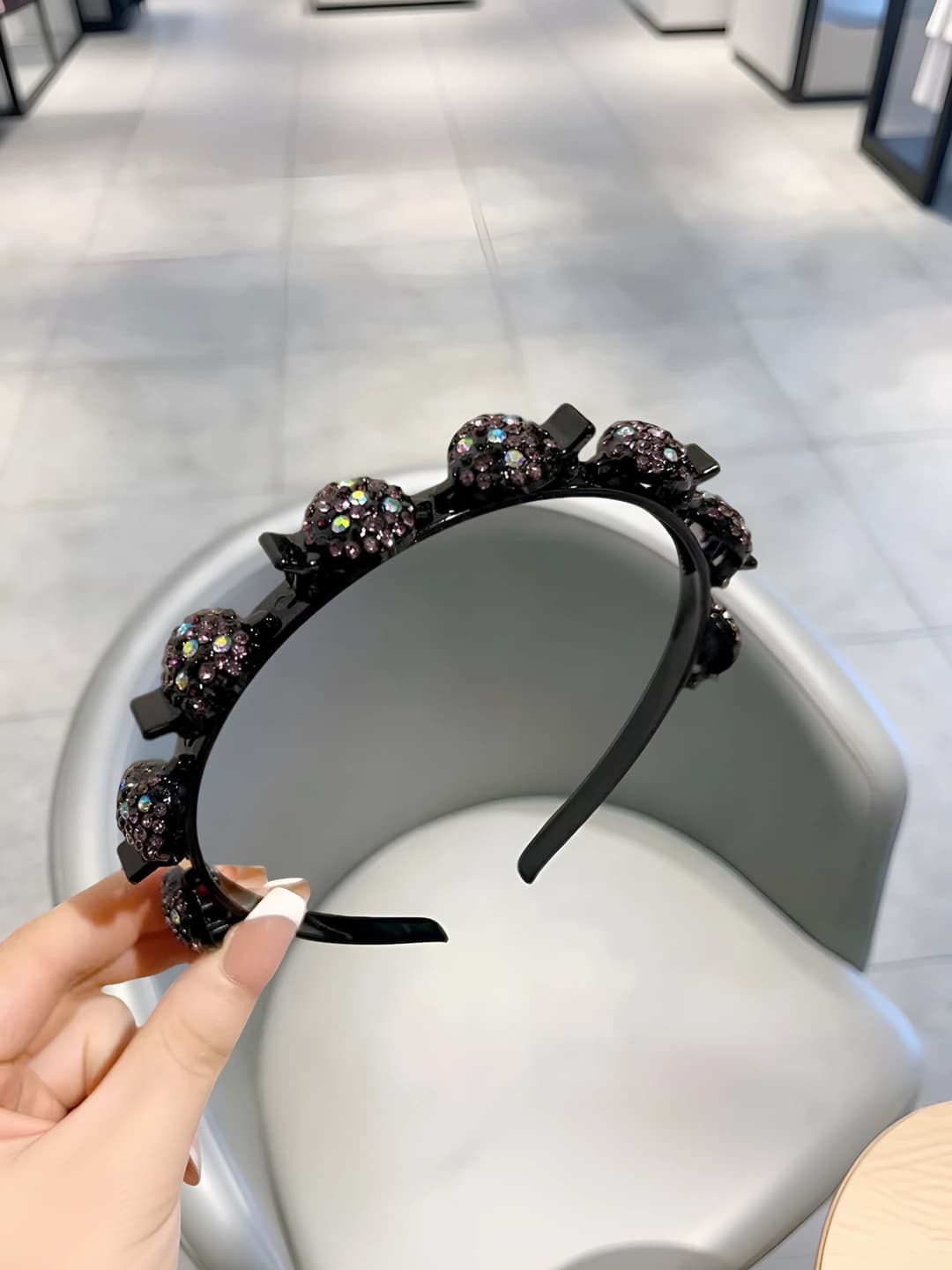 Black headband, acrylic and rhinestones