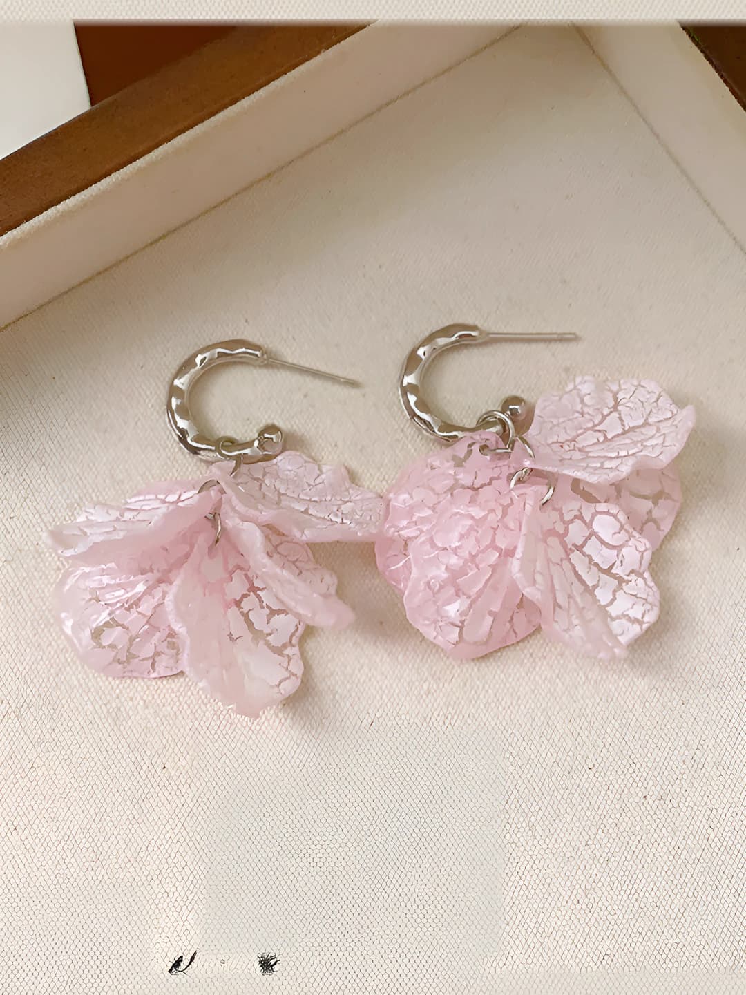 84# Silver pin - Pink