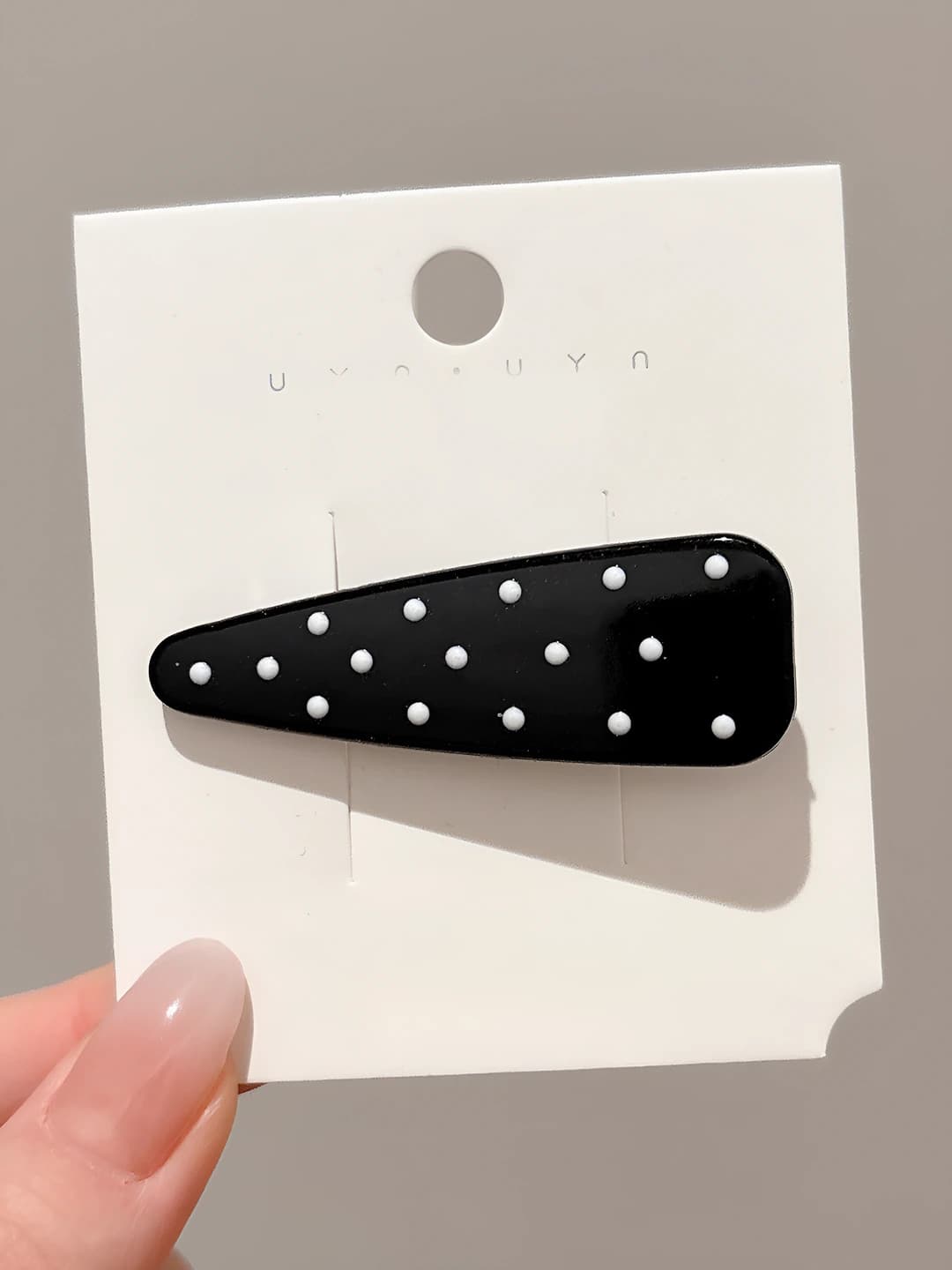 3# Чёрный в горошек зажим ~5.7cm